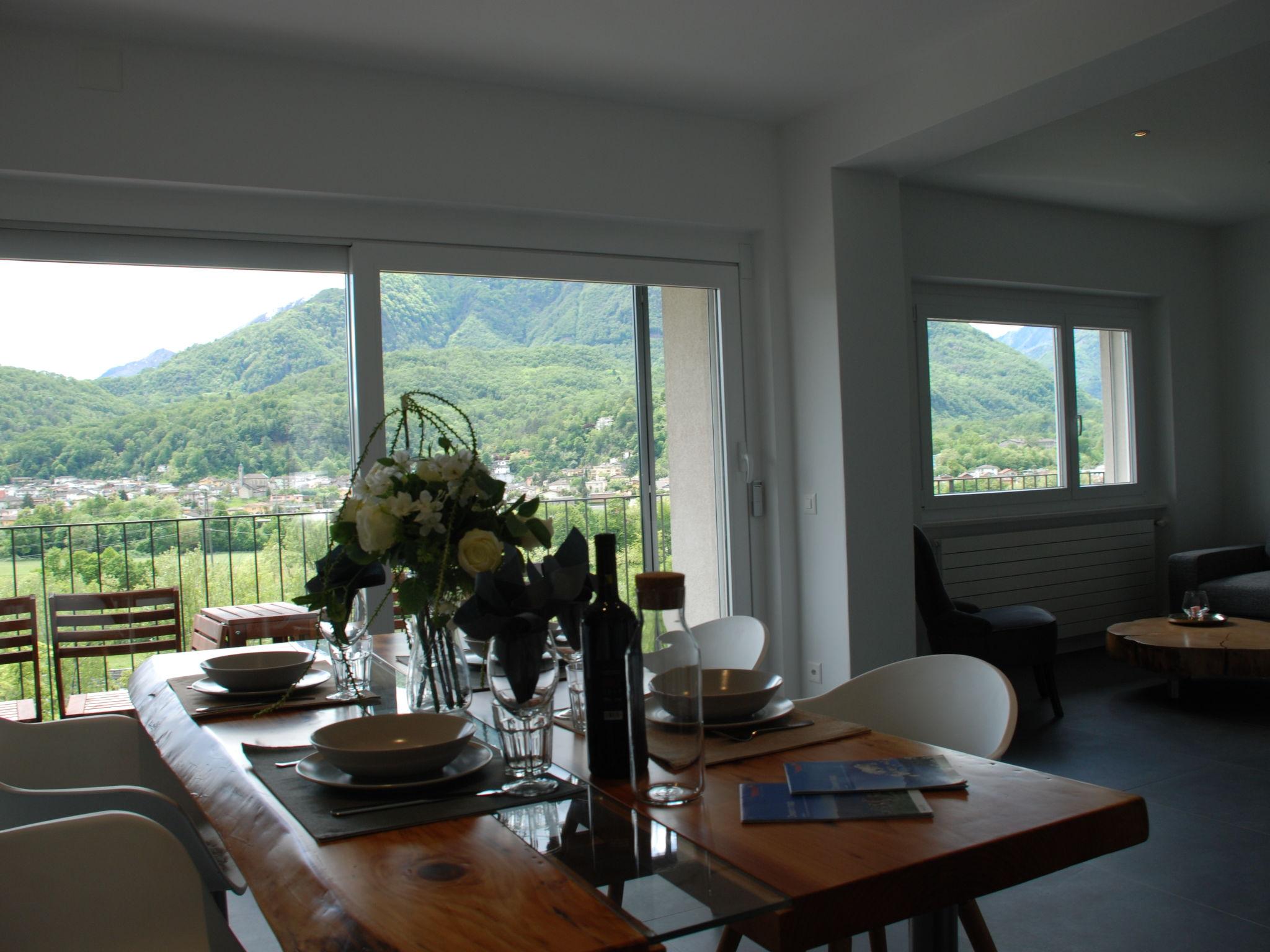 Photo 1 - 2 bedroom Apartment in Locarno