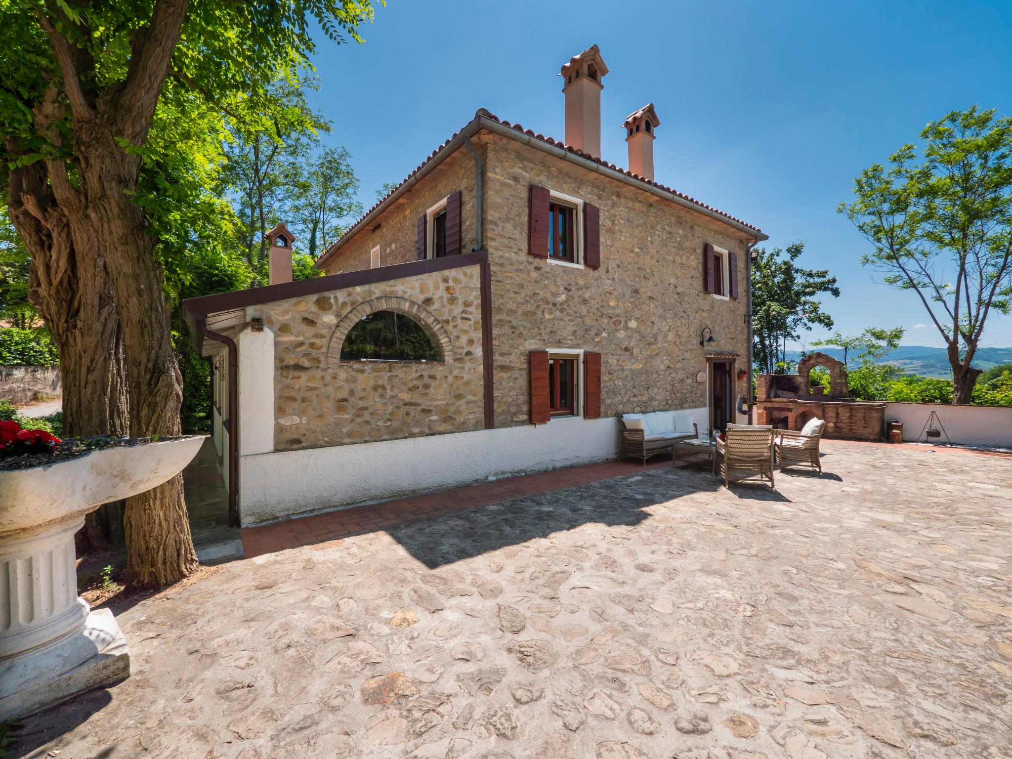 Foto 38 - Casa con 5 camere da letto a Gemmano con piscina privata e giardino