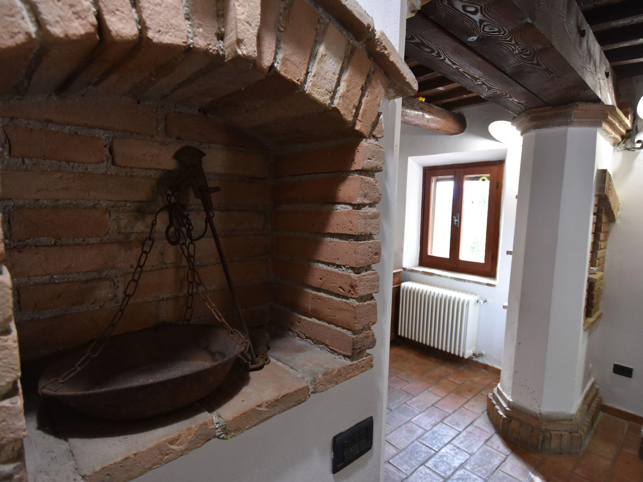 Photo 12 - 5 bedroom House in Gemmano with private pool and garden