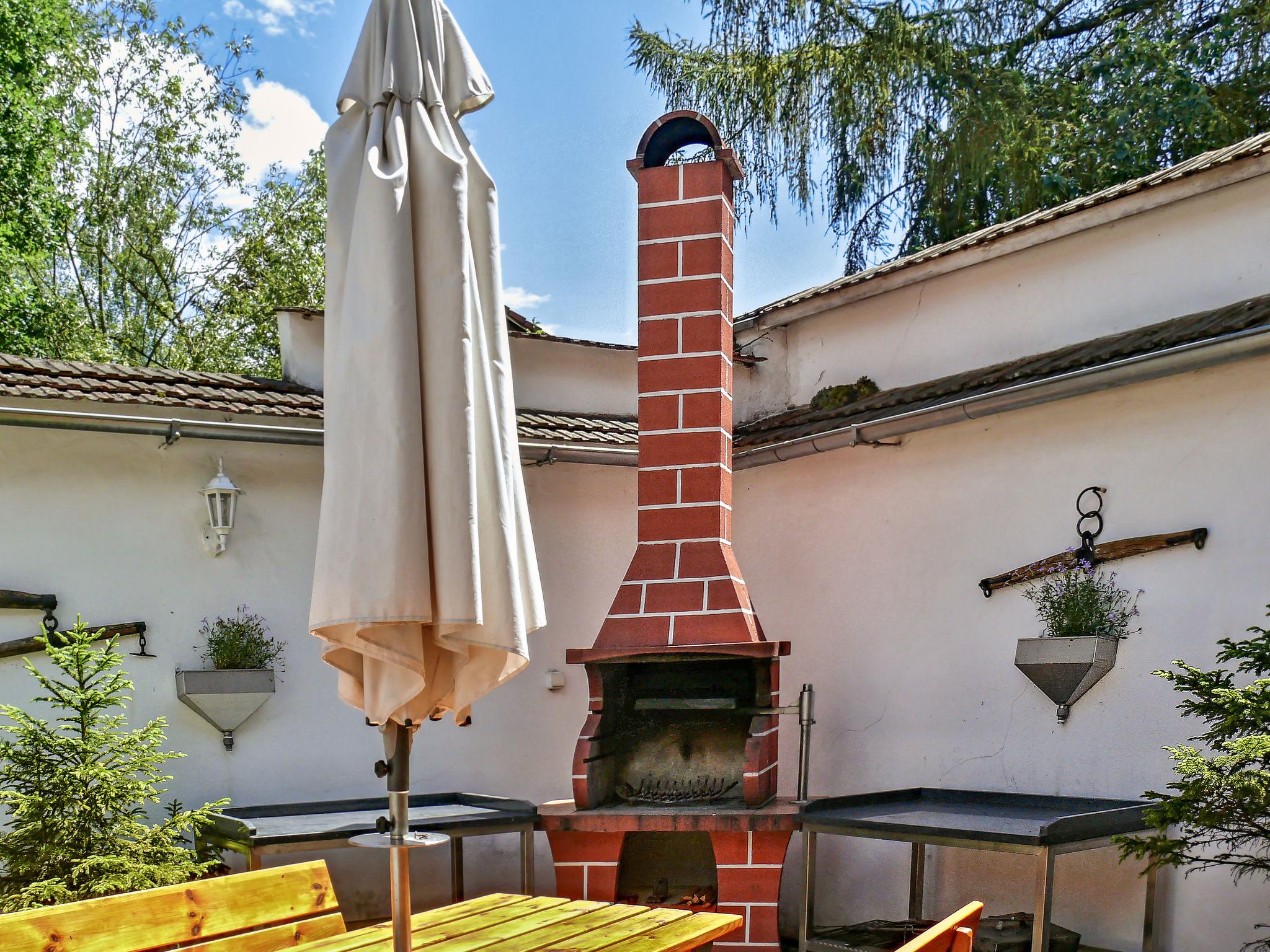 Photo 26 - Maison de 3 chambres à Mokrý Lom avec piscine privée et terrasse