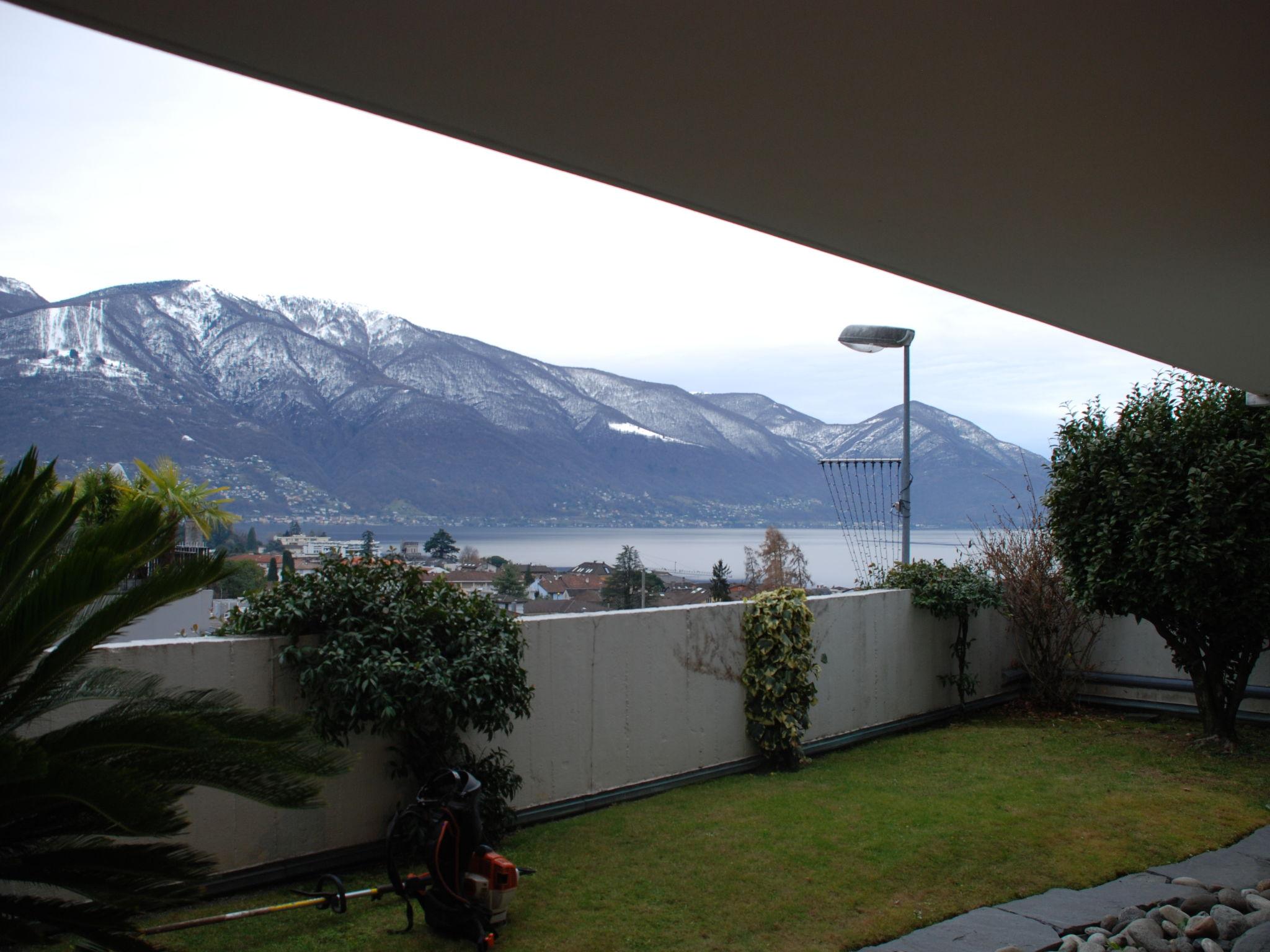 Foto 11 - Apartamento de 2 habitaciones en Ascona con piscina y vistas a la montaña