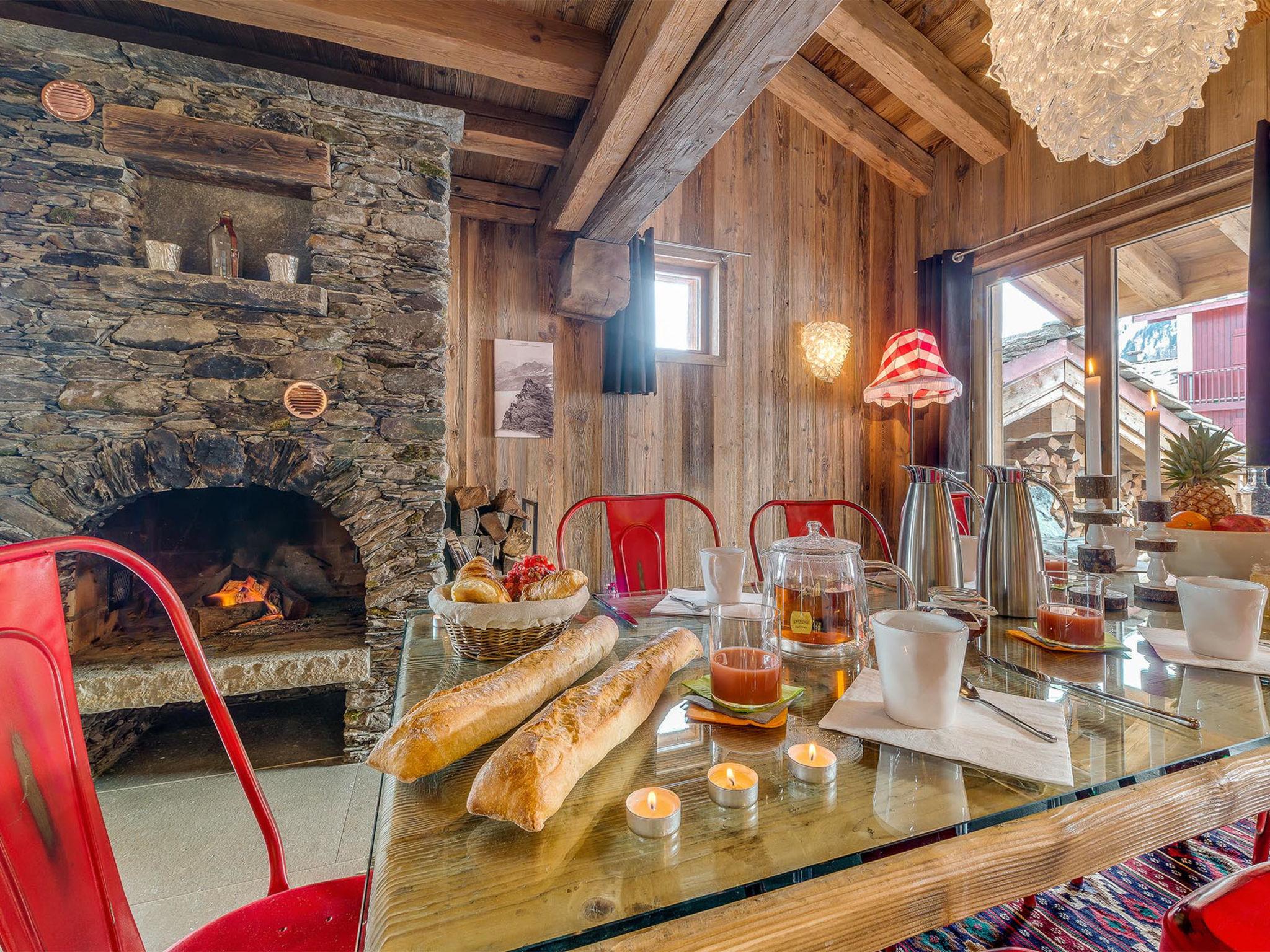 Photo 11 - Maison de 4 chambres à Val-d'Isère avec terrasse et bain à remous