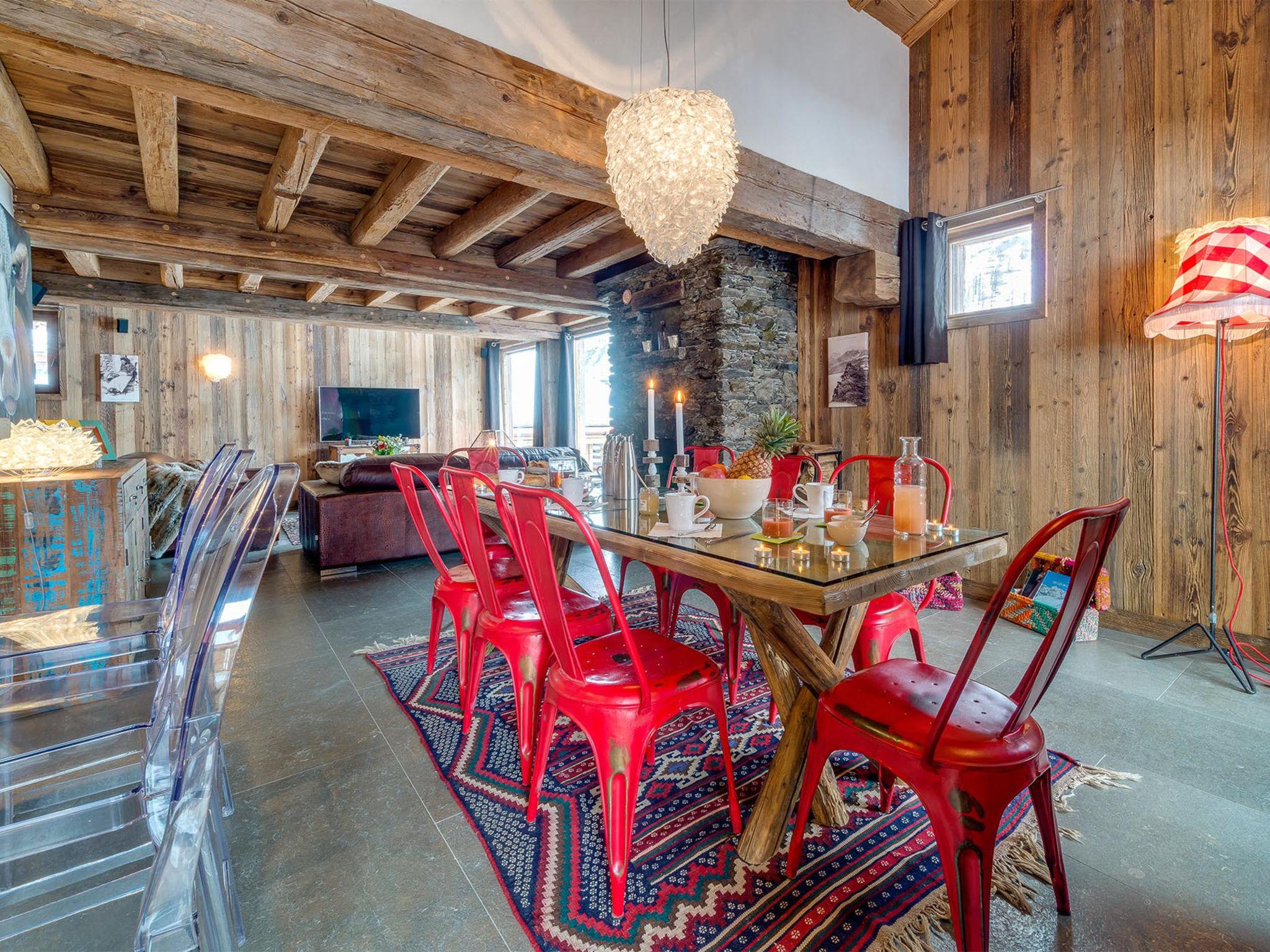 Photo 9 - Maison de 4 chambres à Val-d'Isère avec terrasse et bain à remous