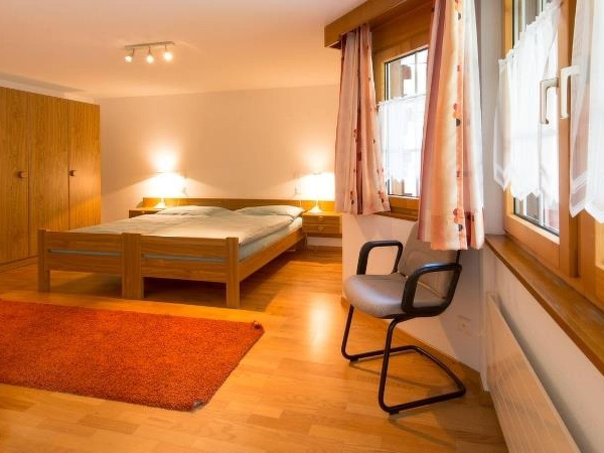 Foto 9 - Apartamento de 3 quartos em Saas-Grund