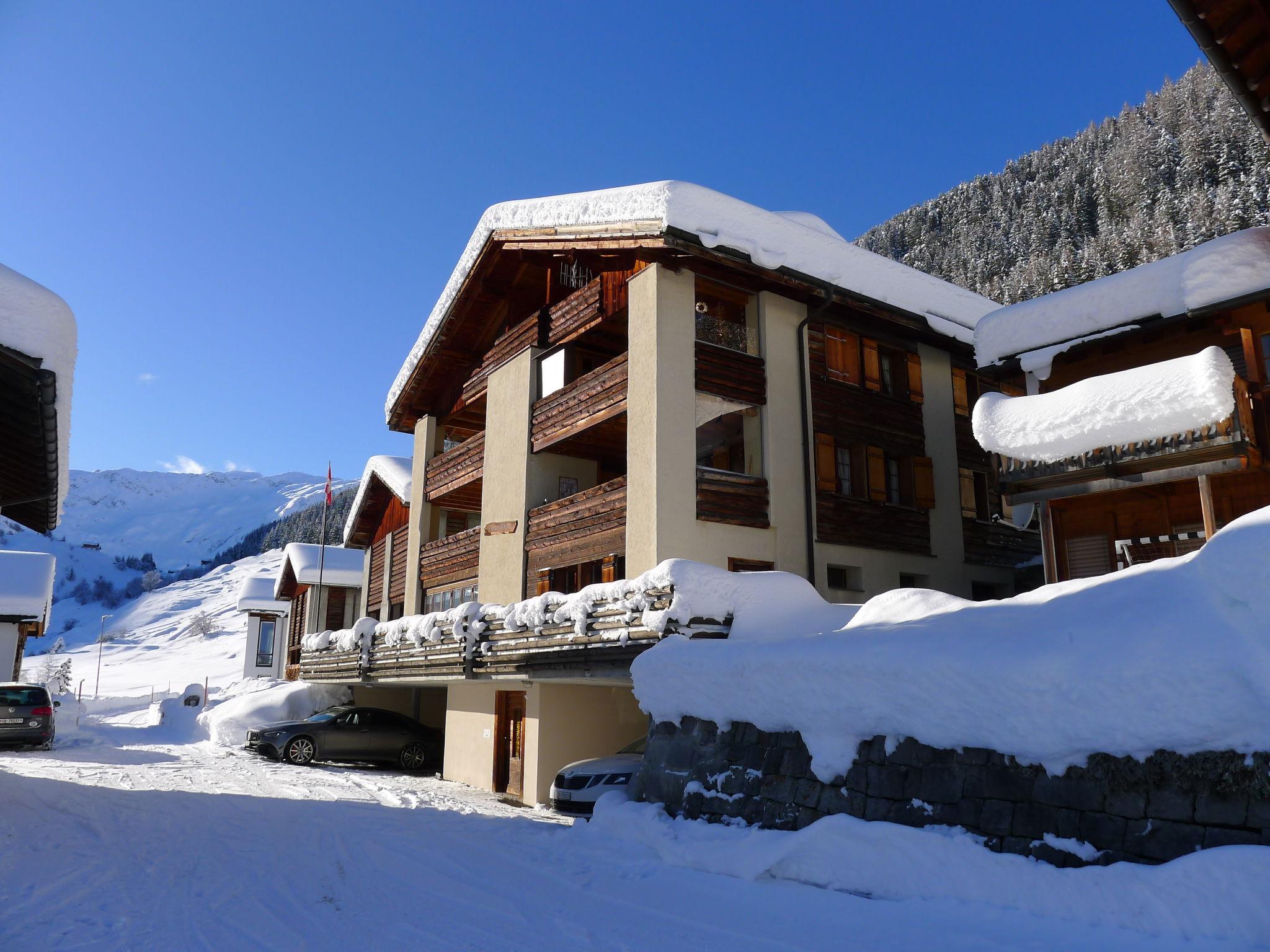 Photo 30 - Appartement de 2 chambres à Tujetsch avec jardin et vues sur la montagne