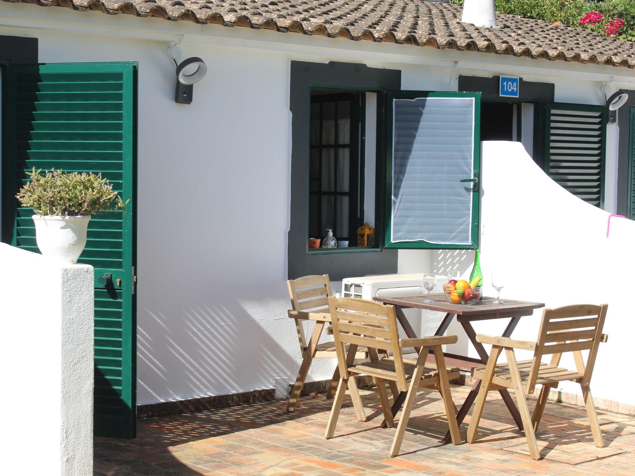 Photo 3 - Maison de 1 chambre à Olhão avec piscine et vues à la mer