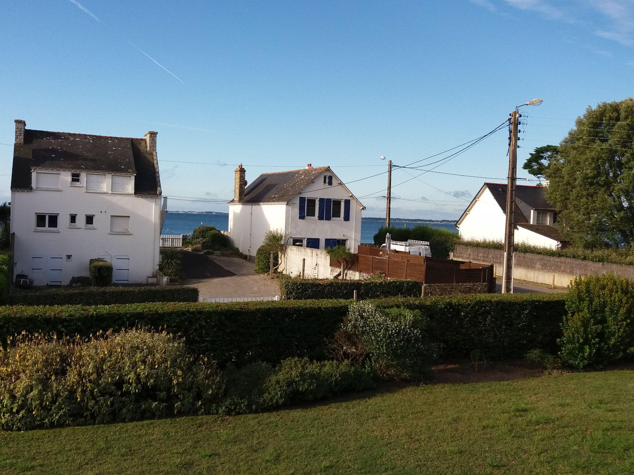 Photo 2 - 2 bedroom Apartment in Carnac with garden and terrace