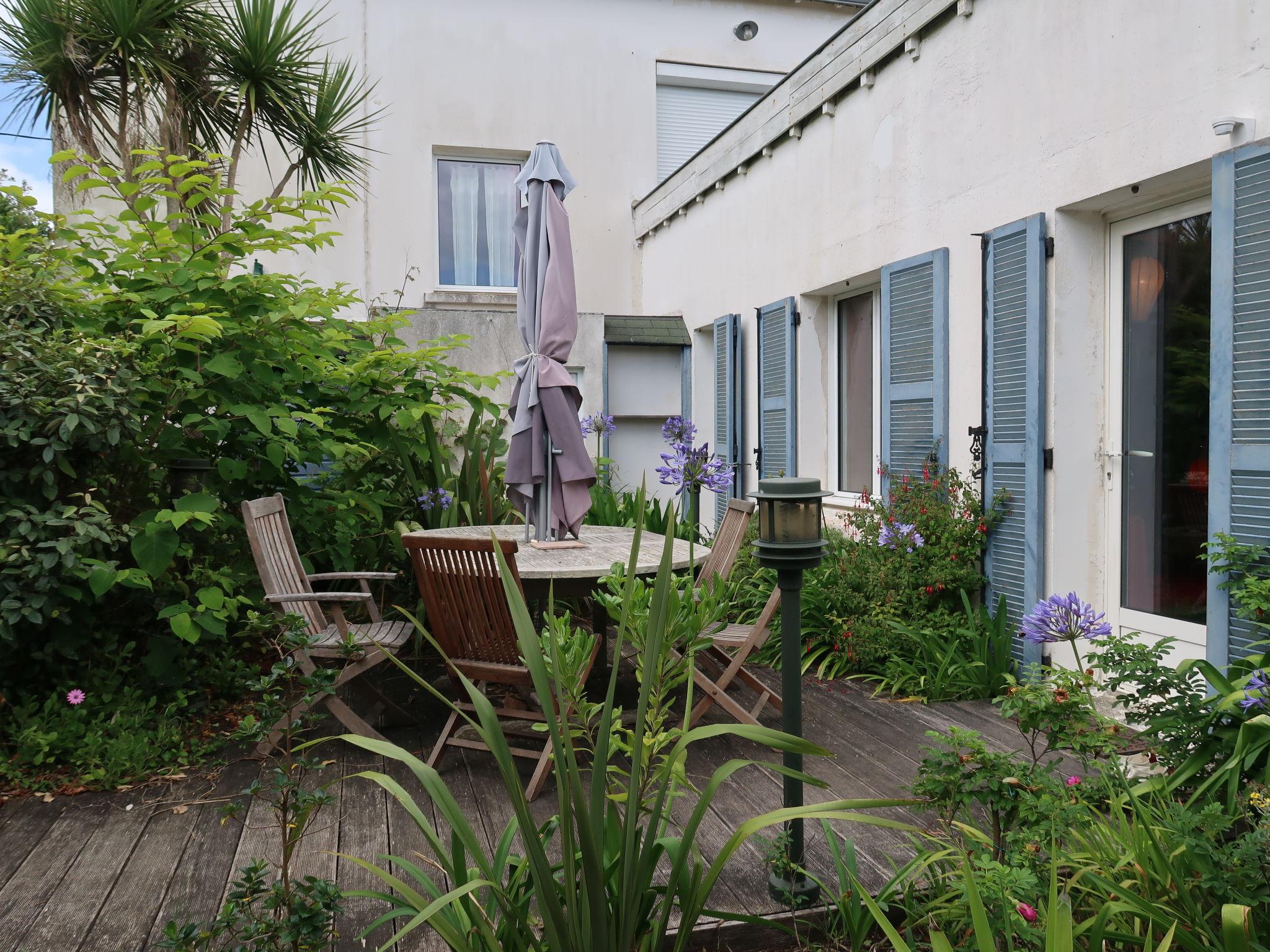 Photo 11 - Maison de 1 chambre à Loctudy avec jardin et terrasse