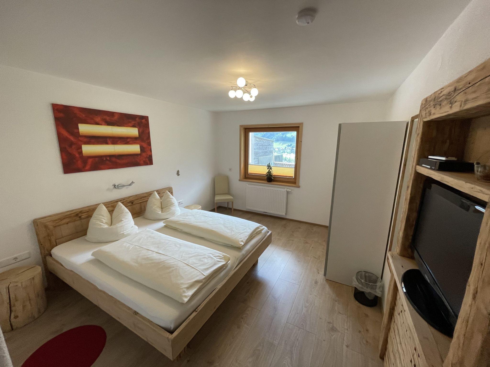 Foto 5 - Apartamento de 2 quartos em Hainzenberg com jardim e vista para a montanha