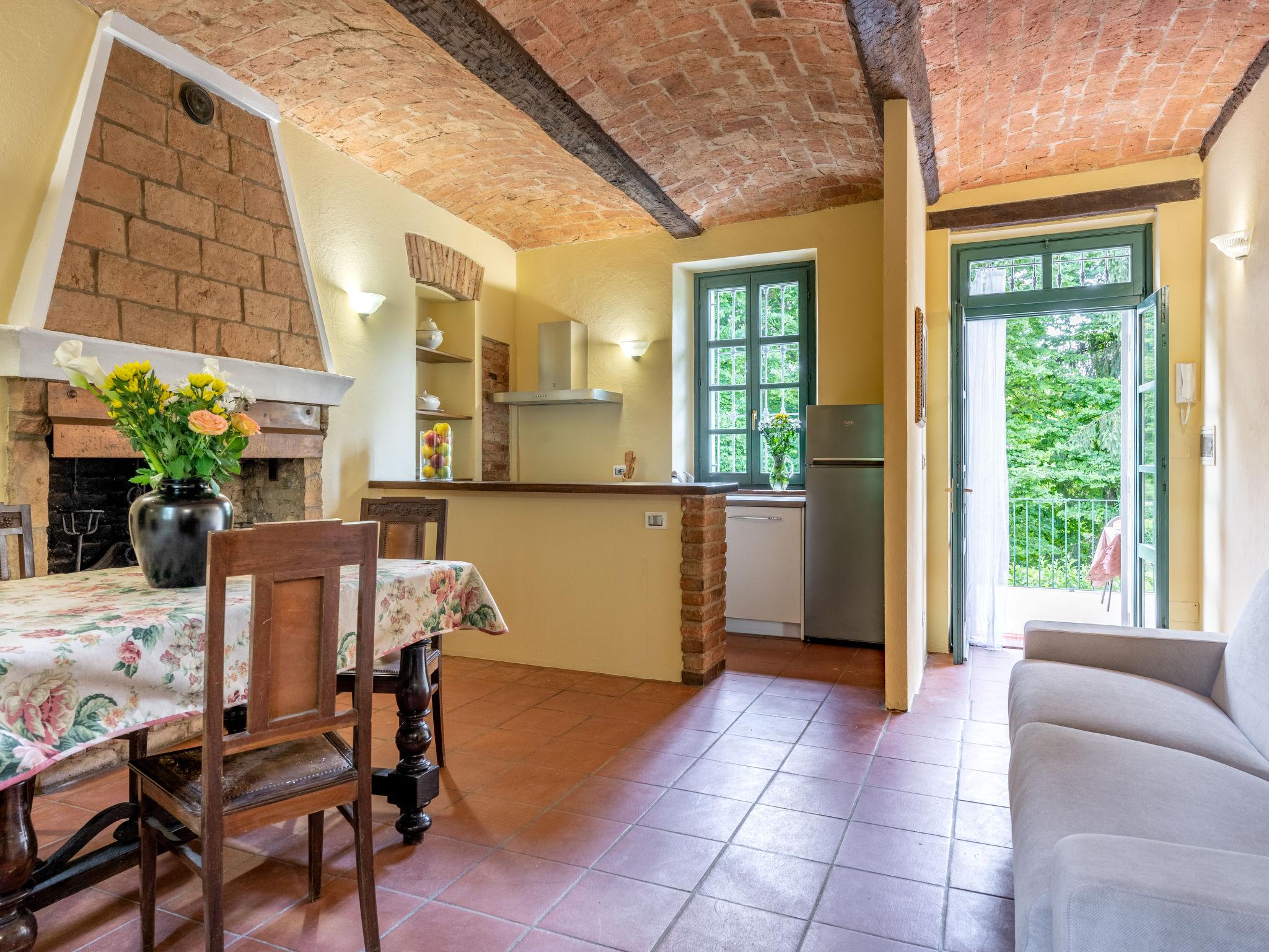 Photo 14 - 9 bedroom House in Vigliano d'Asti with private pool and garden