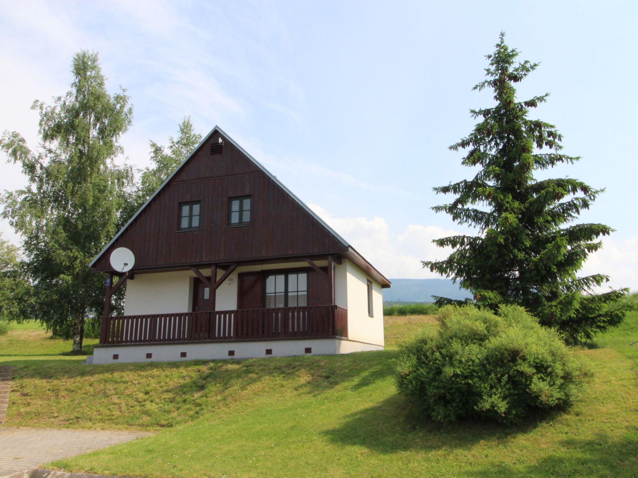 Photo 27 - Maison de 3 chambres à Černý Důl avec piscine et vues sur la montagne