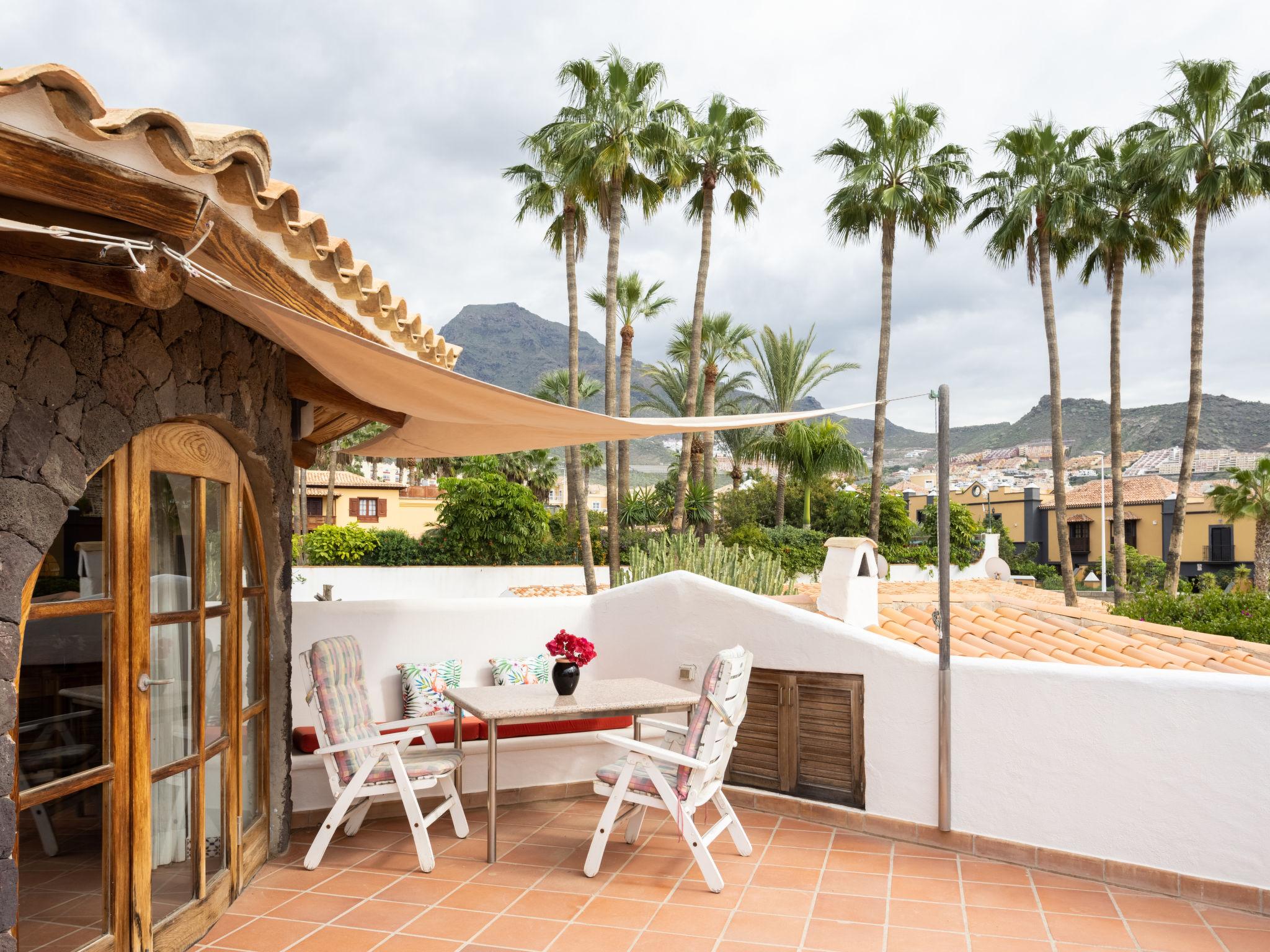 Photo 25 - Maison de 3 chambres à Adeje avec piscine privée et vues à la mer