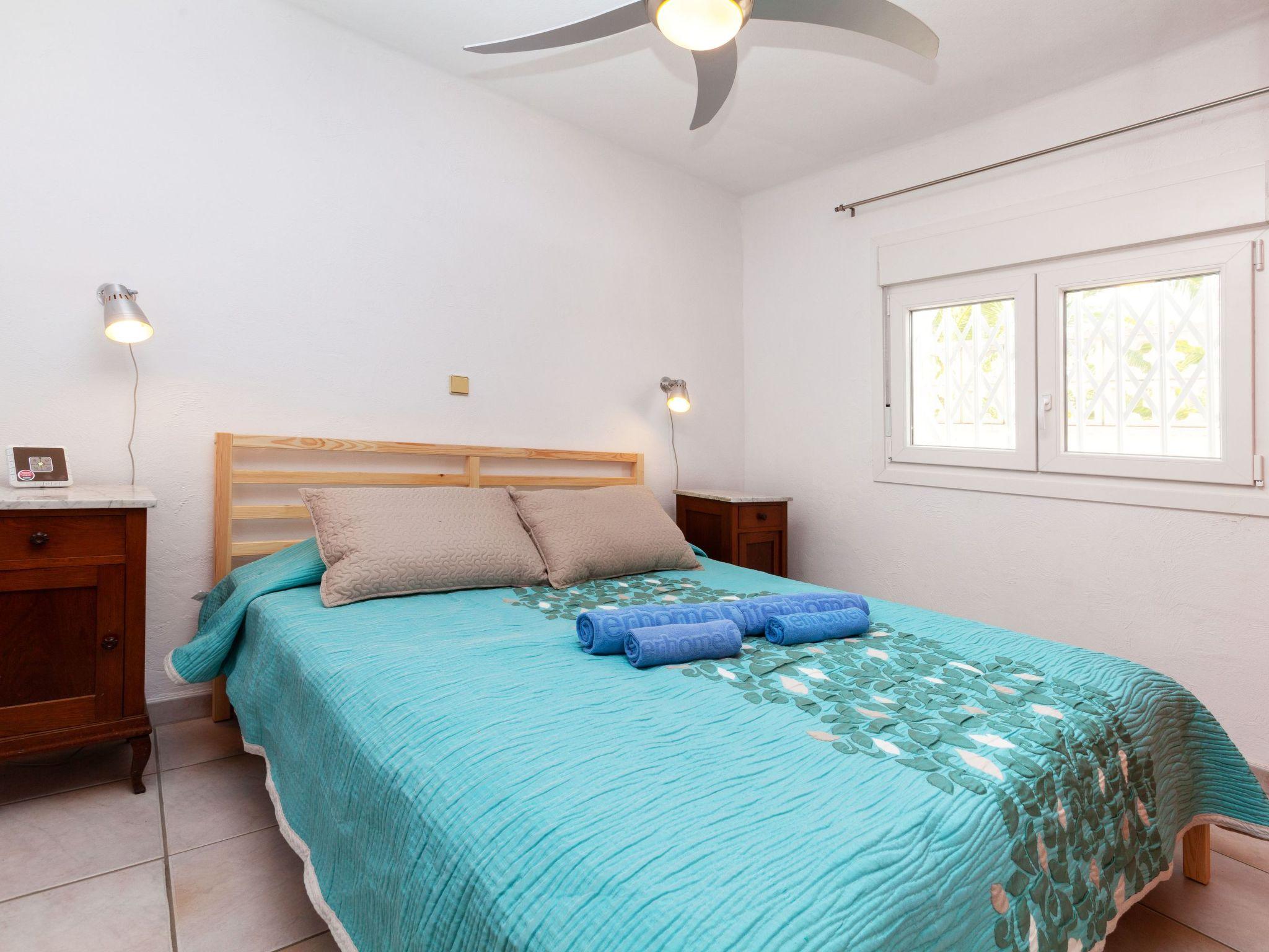 Foto 11 - Casa de 3 habitaciones en Mont-roig del Camp con piscina privada y vistas al mar