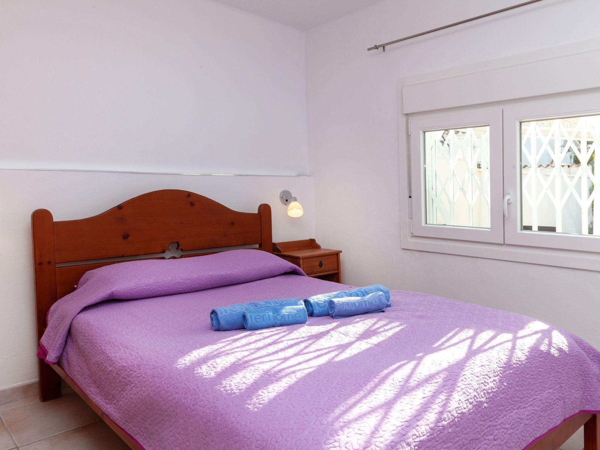 Foto 13 - Casa de 3 habitaciones en Mont-roig del Camp con piscina privada y vistas al mar