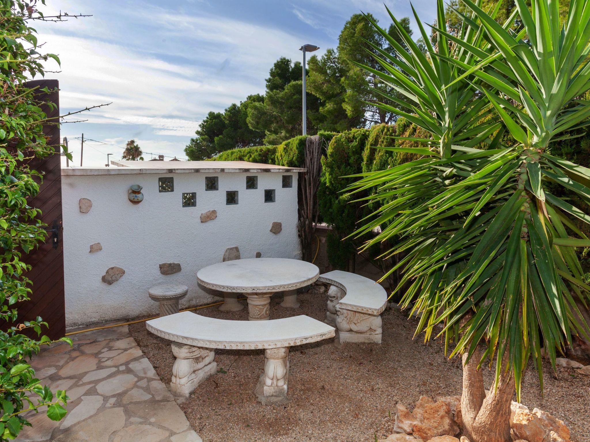 Photo 19 - Maison de 3 chambres à Mont-roig del Camp avec piscine privée et vues à la mer