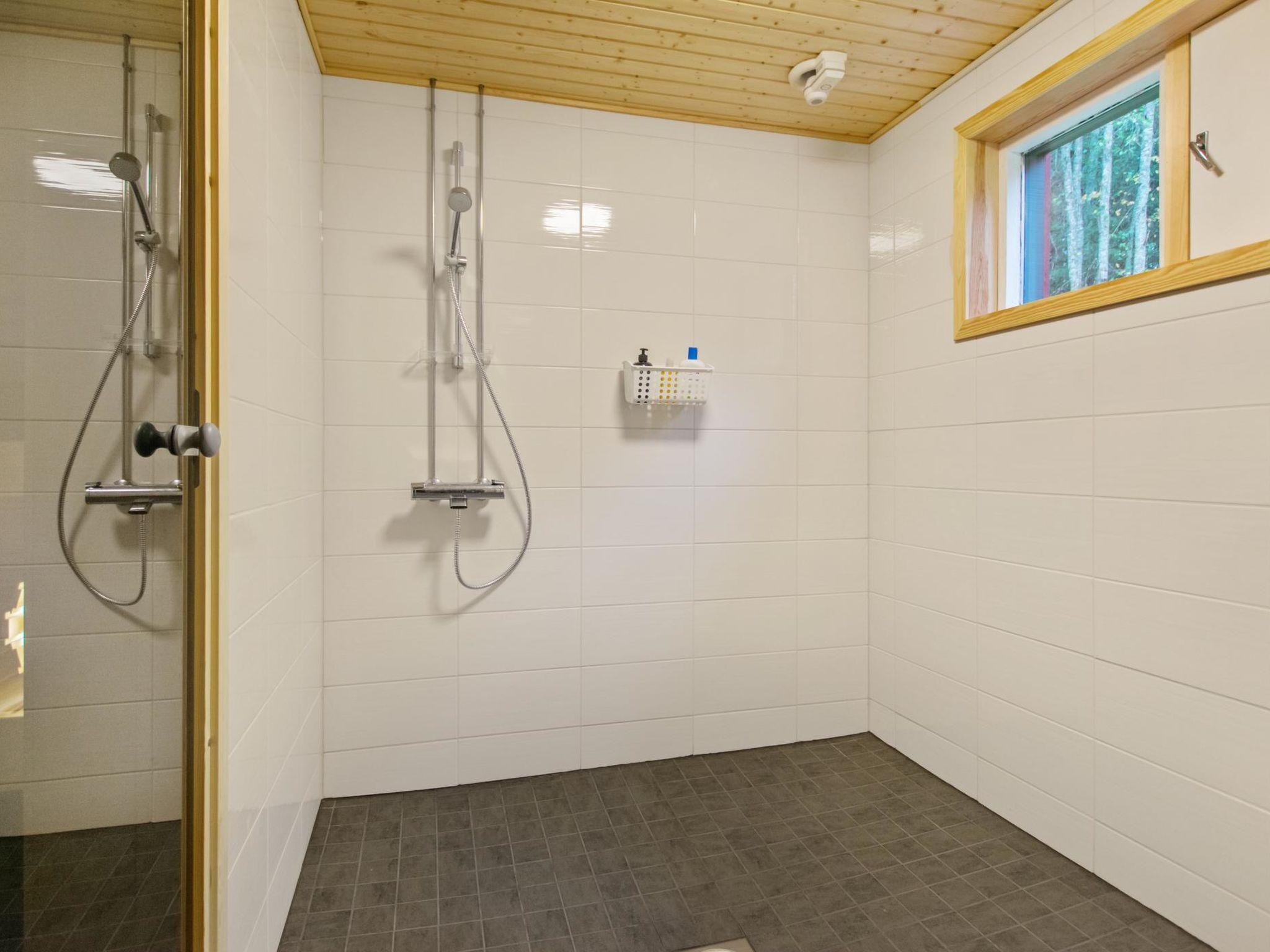 Foto 19 - Haus mit 3 Schlafzimmern in Petäjävesi mit sauna