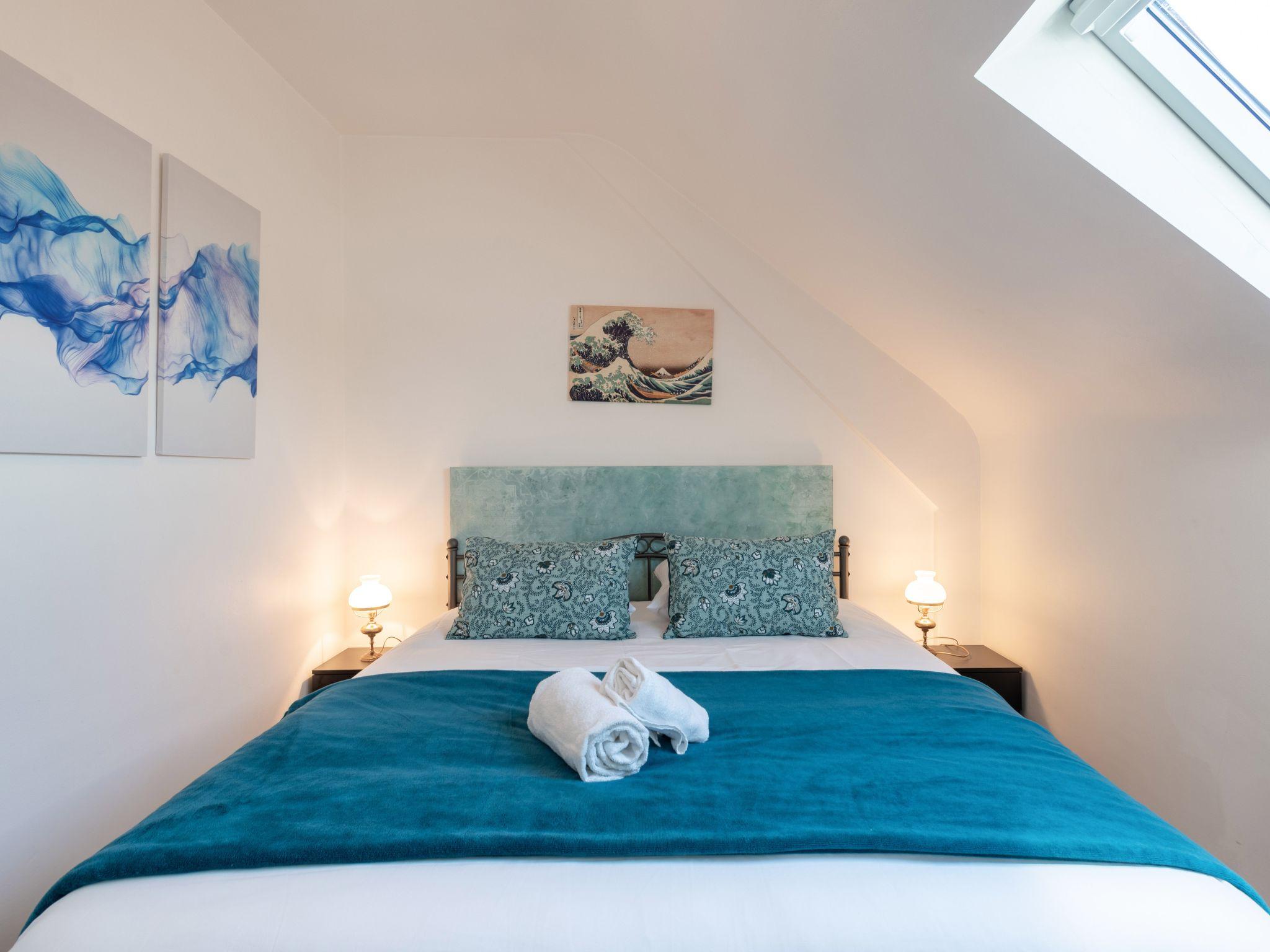 Foto 9 - Appartamento con 2 camere da letto a Carnac con vista mare