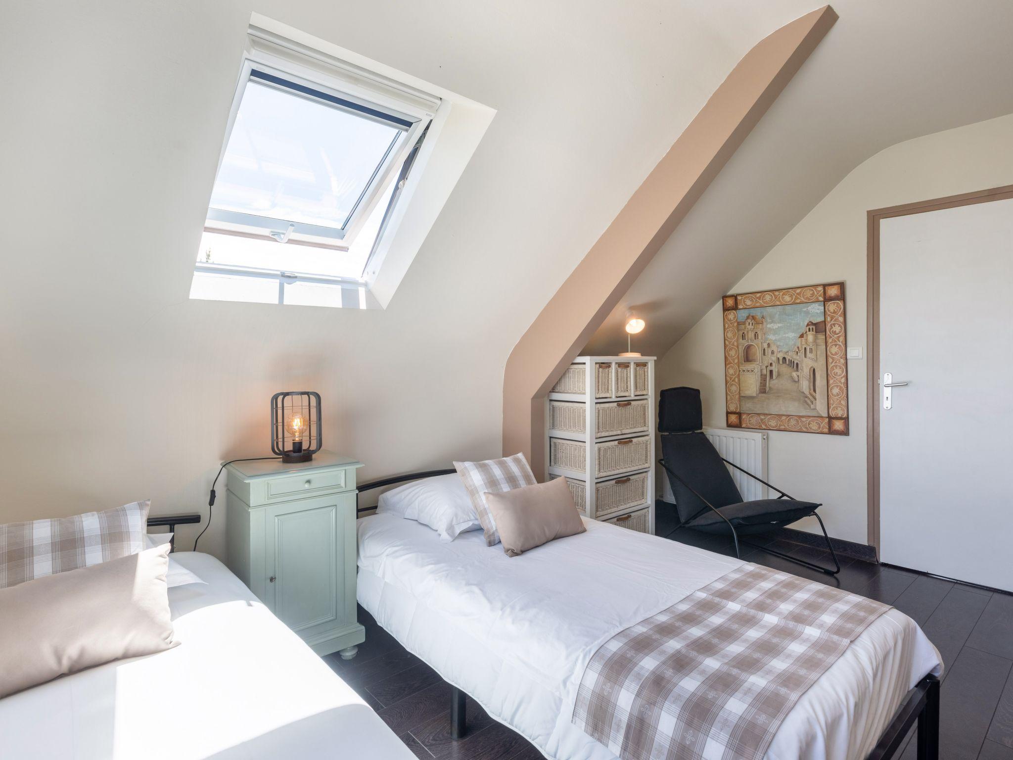 Foto 10 - Appartamento con 2 camere da letto a Carnac con vista mare
