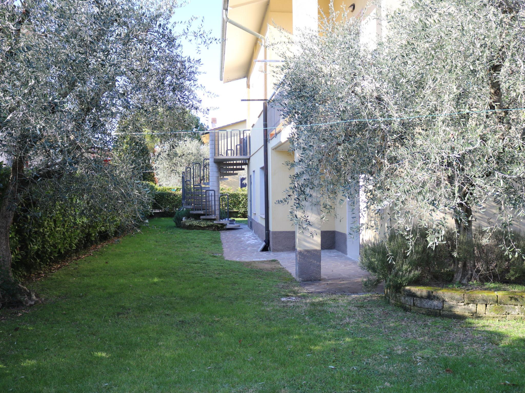 Foto 34 - Casa de 3 quartos em Lazise com jardim e vista para a montanha