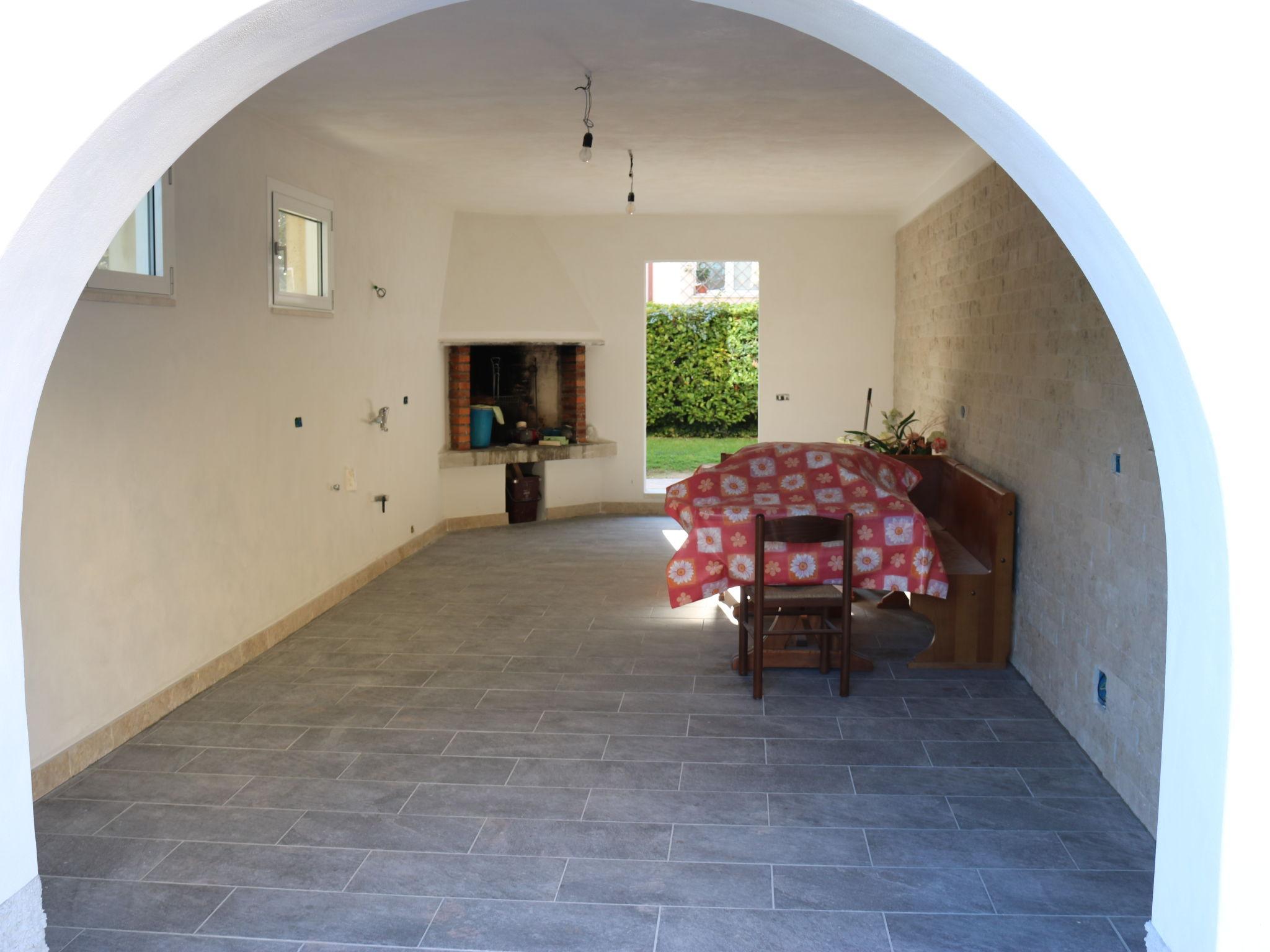 Photo 26 - 3 bedroom House in Lazise with garden and mountain view