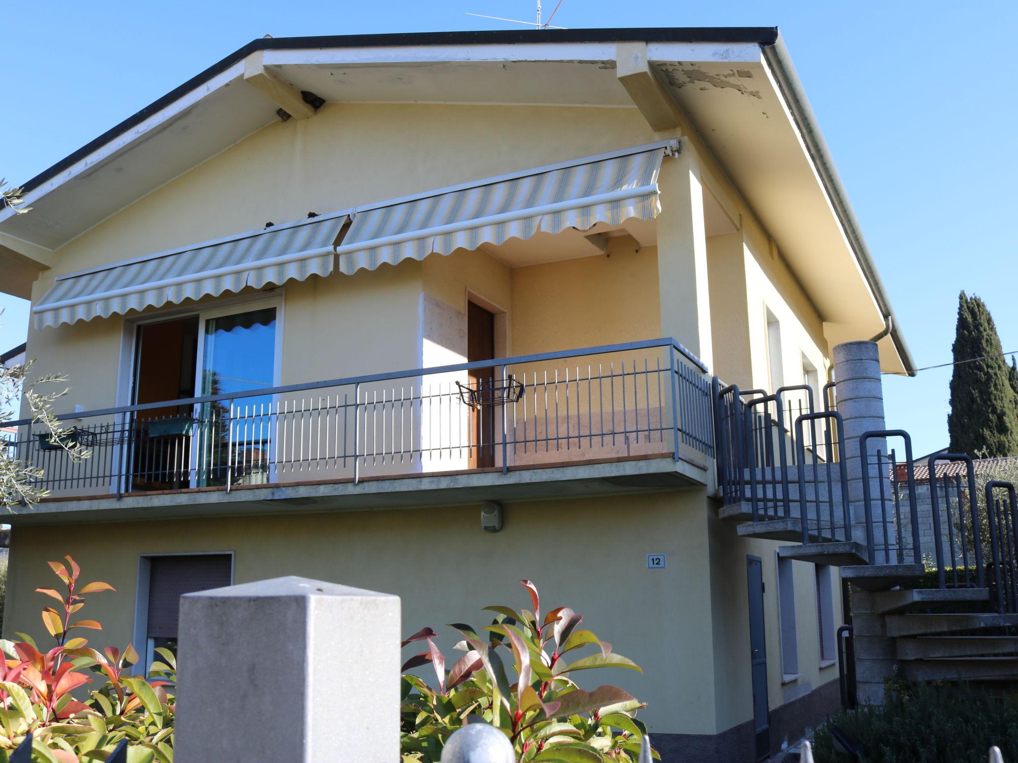 Photo 1 - Maison de 3 chambres à Lazise avec jardin et vues sur la montagne