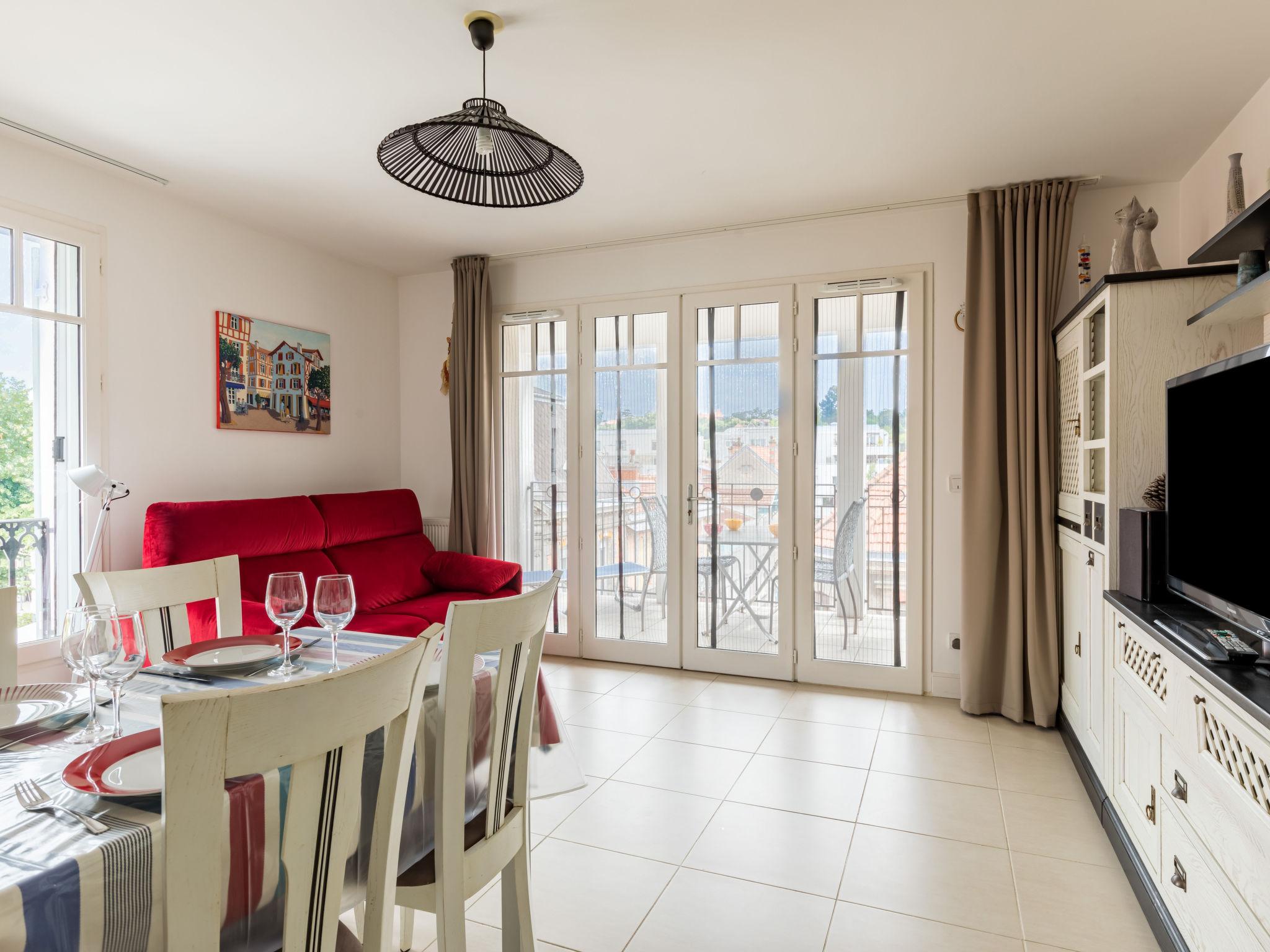 Foto 6 - Apartamento de 2 quartos em Arcachon com terraço e vistas do mar