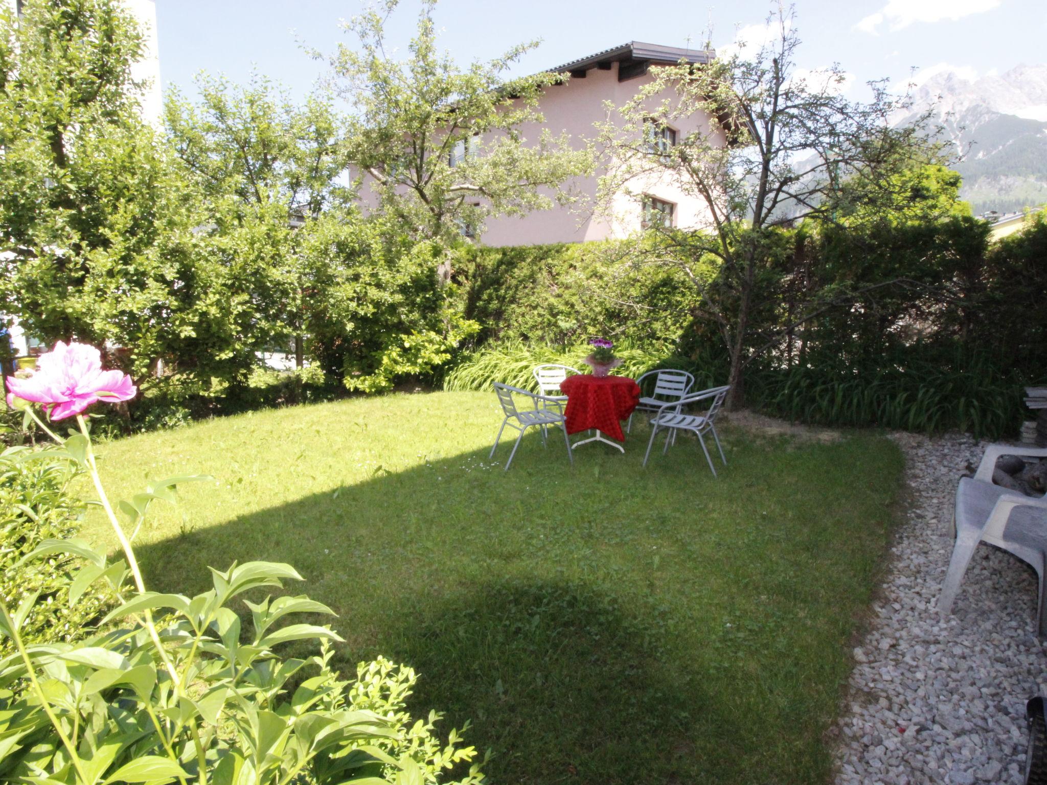 Foto 6 - Appartamento con 1 camera da letto a Saalfelden am Steinernen Meer con giardino