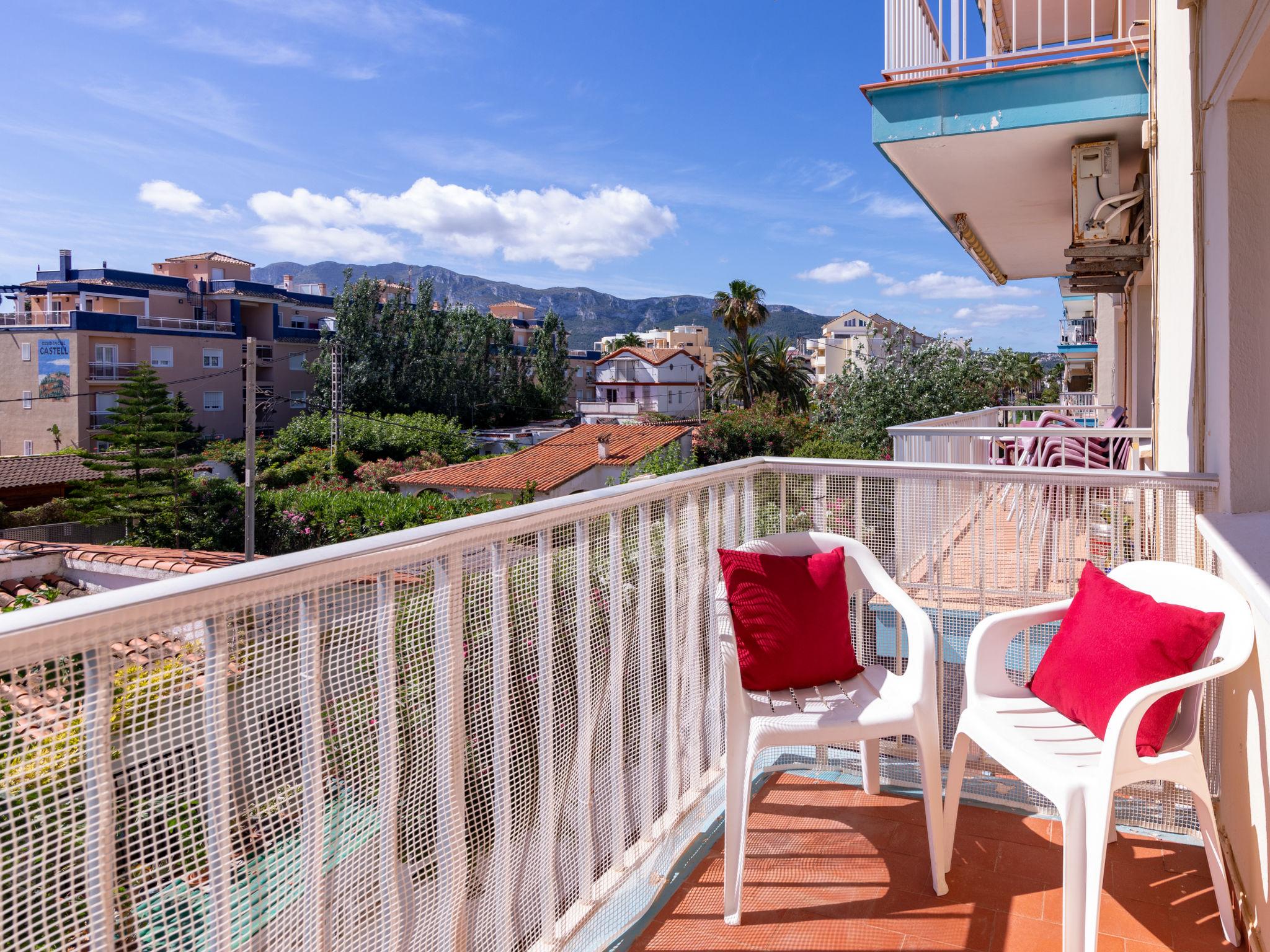 Photo 14 - Appartement de 2 chambres à Dénia avec terrasse et vues à la mer