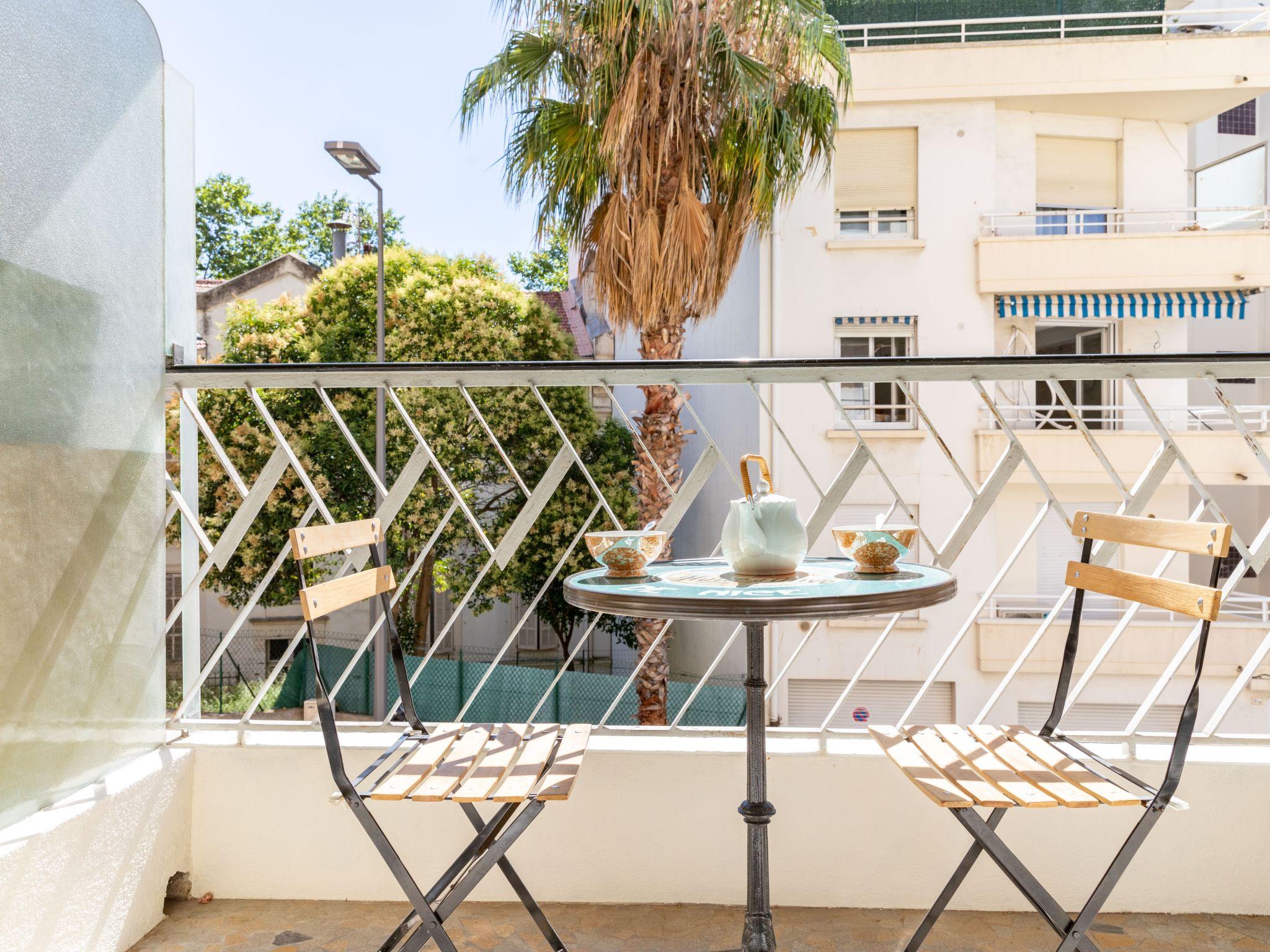 Foto 14 - Apartamento de 2 quartos em Cannes com terraço e vistas do mar