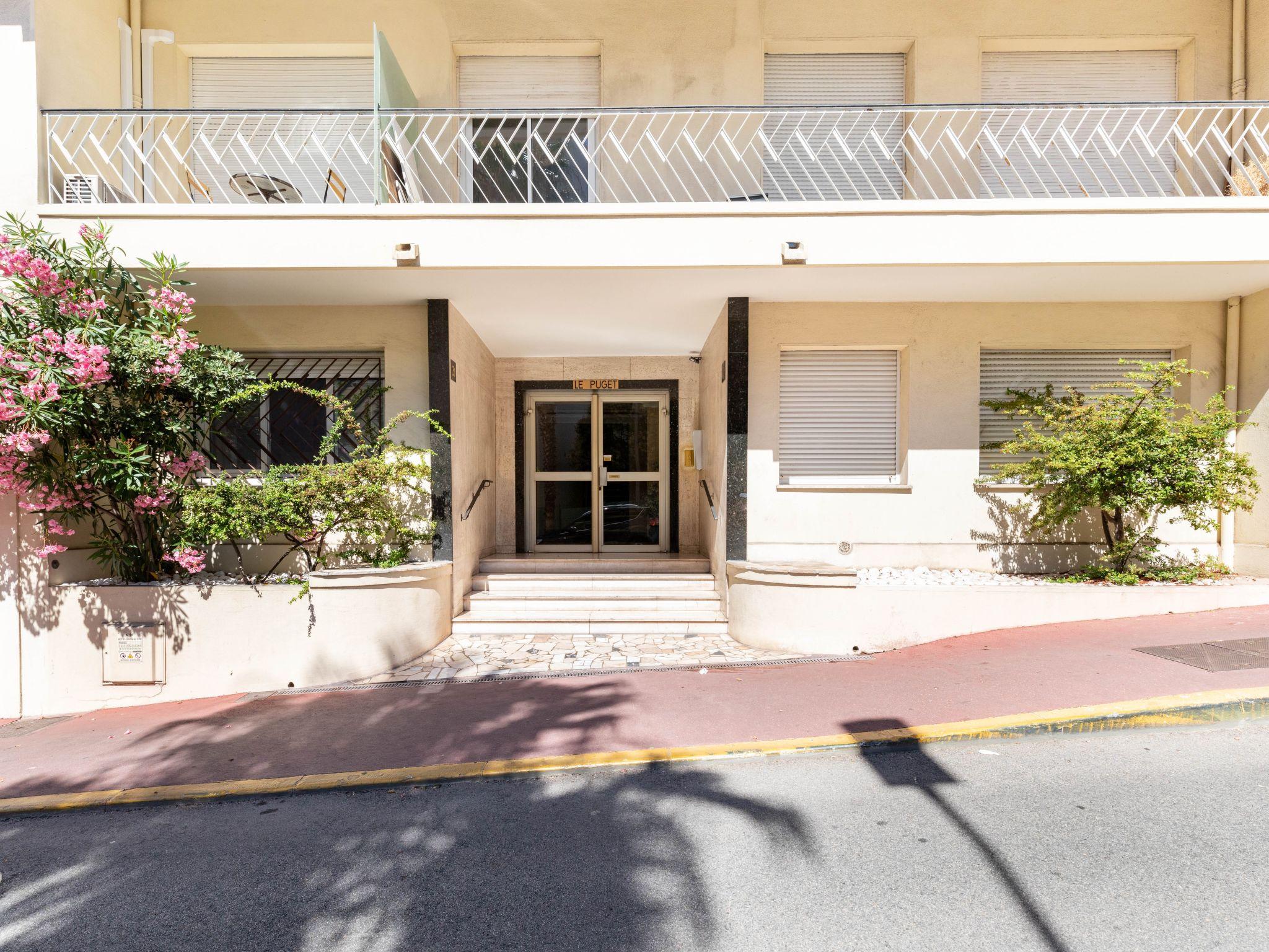 Foto 19 - Appartamento con 2 camere da letto a Cannes con terrazza e vista mare