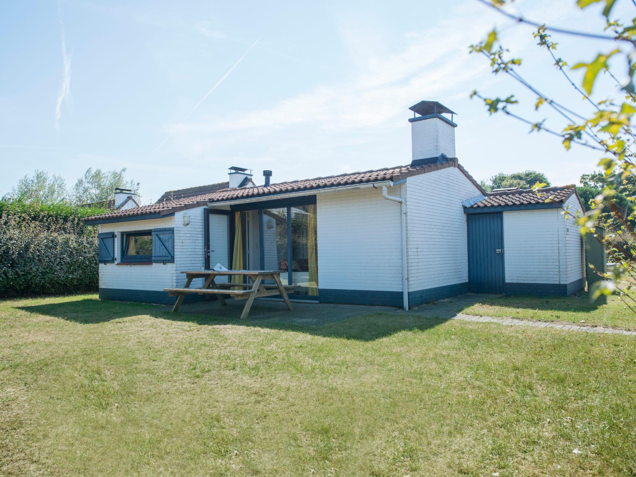 Photo 1 - Maison de 2 chambres à Koksijde avec piscine et vues à la mer