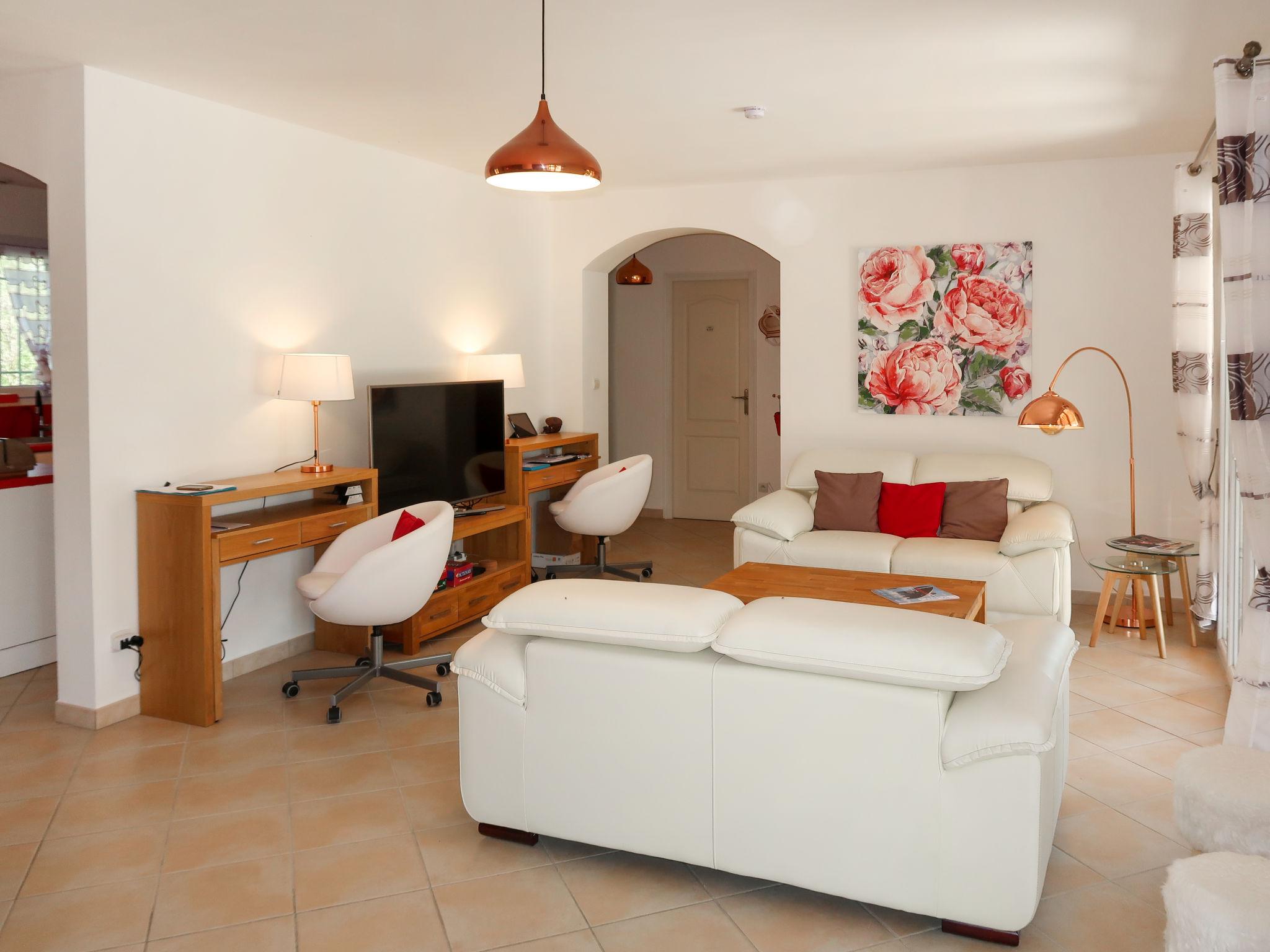 Photo 11 - 3 bedroom House in Le Val with private pool and terrace