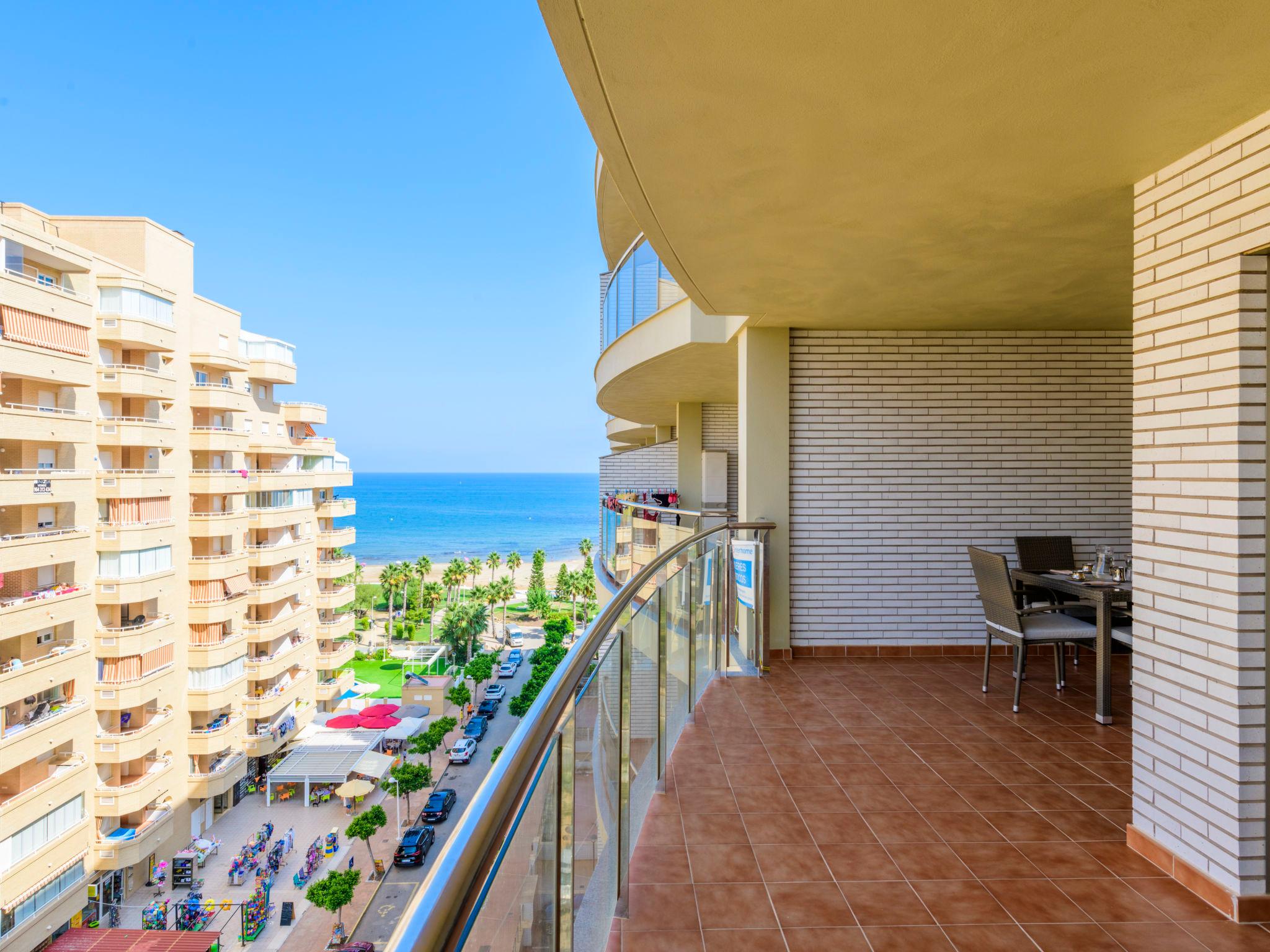 Photo 2 - 2 bedroom Apartment in Oropesa del Mar with swimming pool and garden