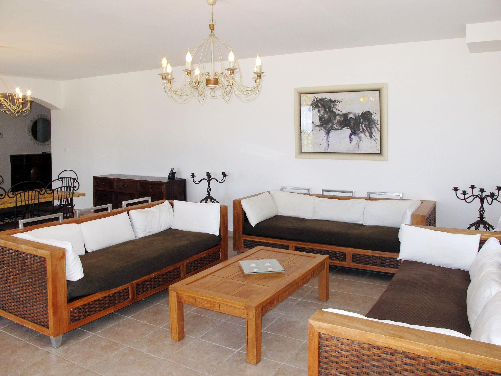 Foto 6 - Casa con 5 camere da letto a Carqueiranne con piscina privata e vista mare