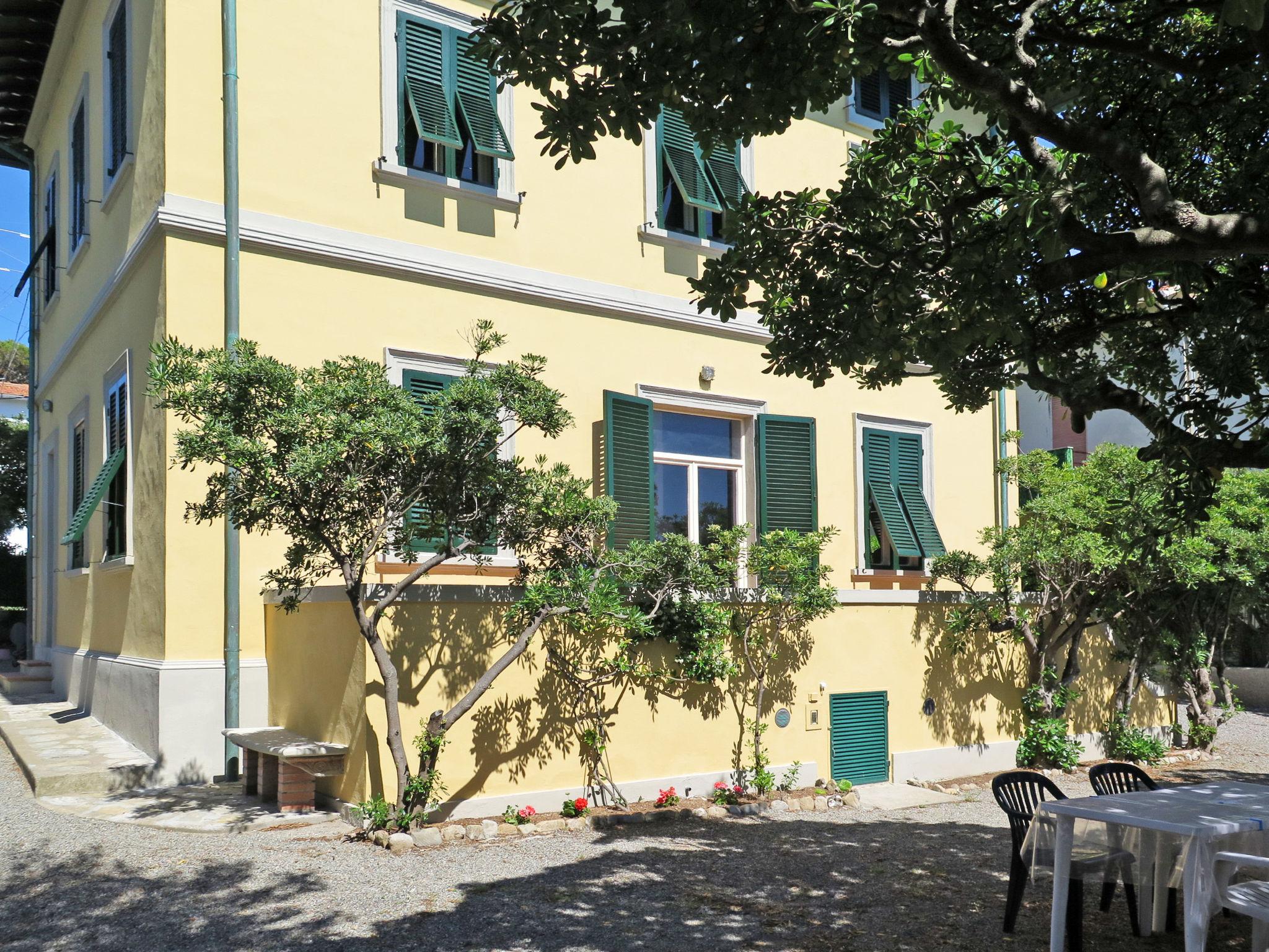 Foto 34 - Haus mit 4 Schlafzimmern in Livorno mit garten und blick aufs meer
