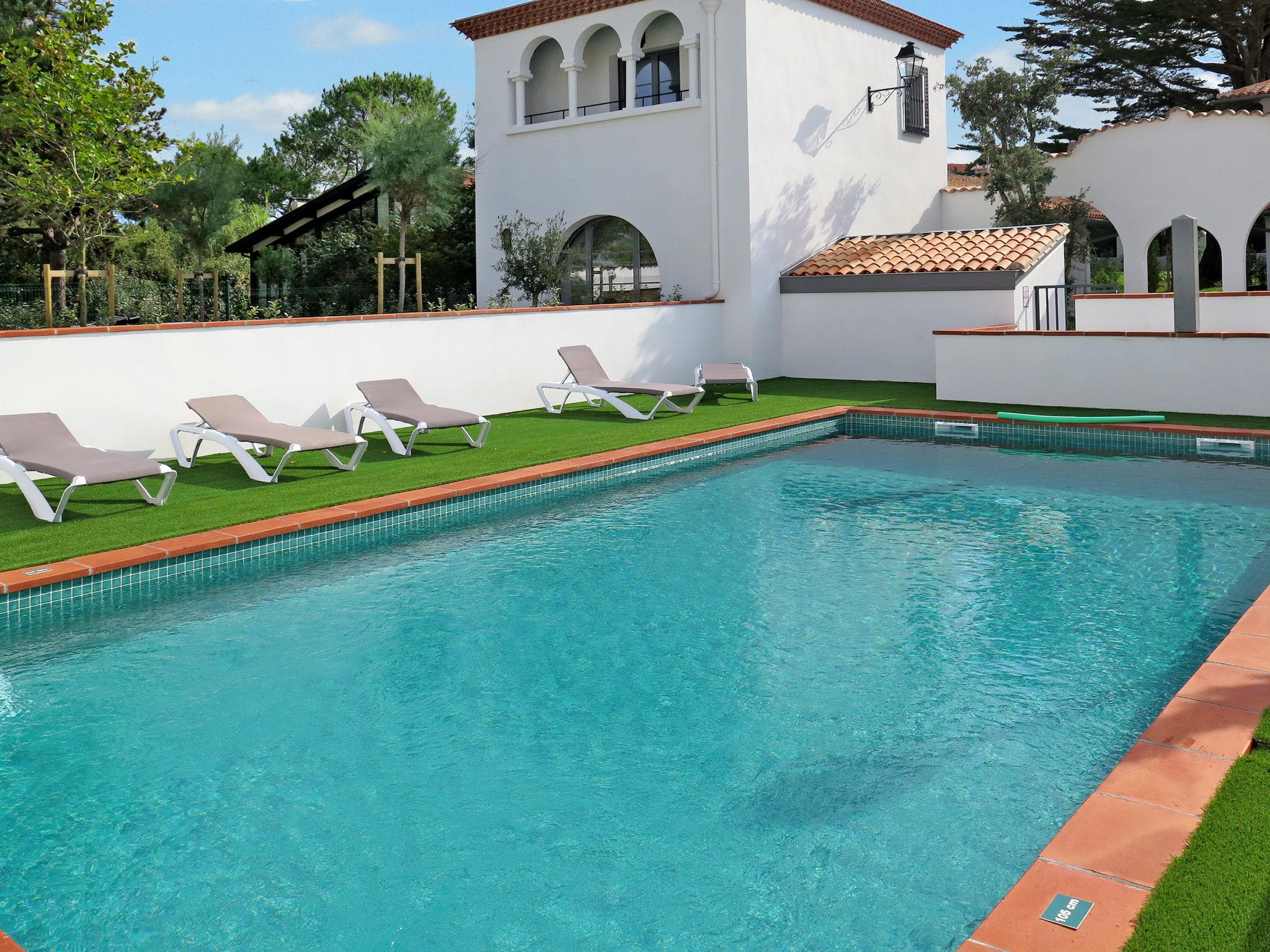 Foto 2 - Casa con 2 camere da letto a Biarritz con piscina e terrazza