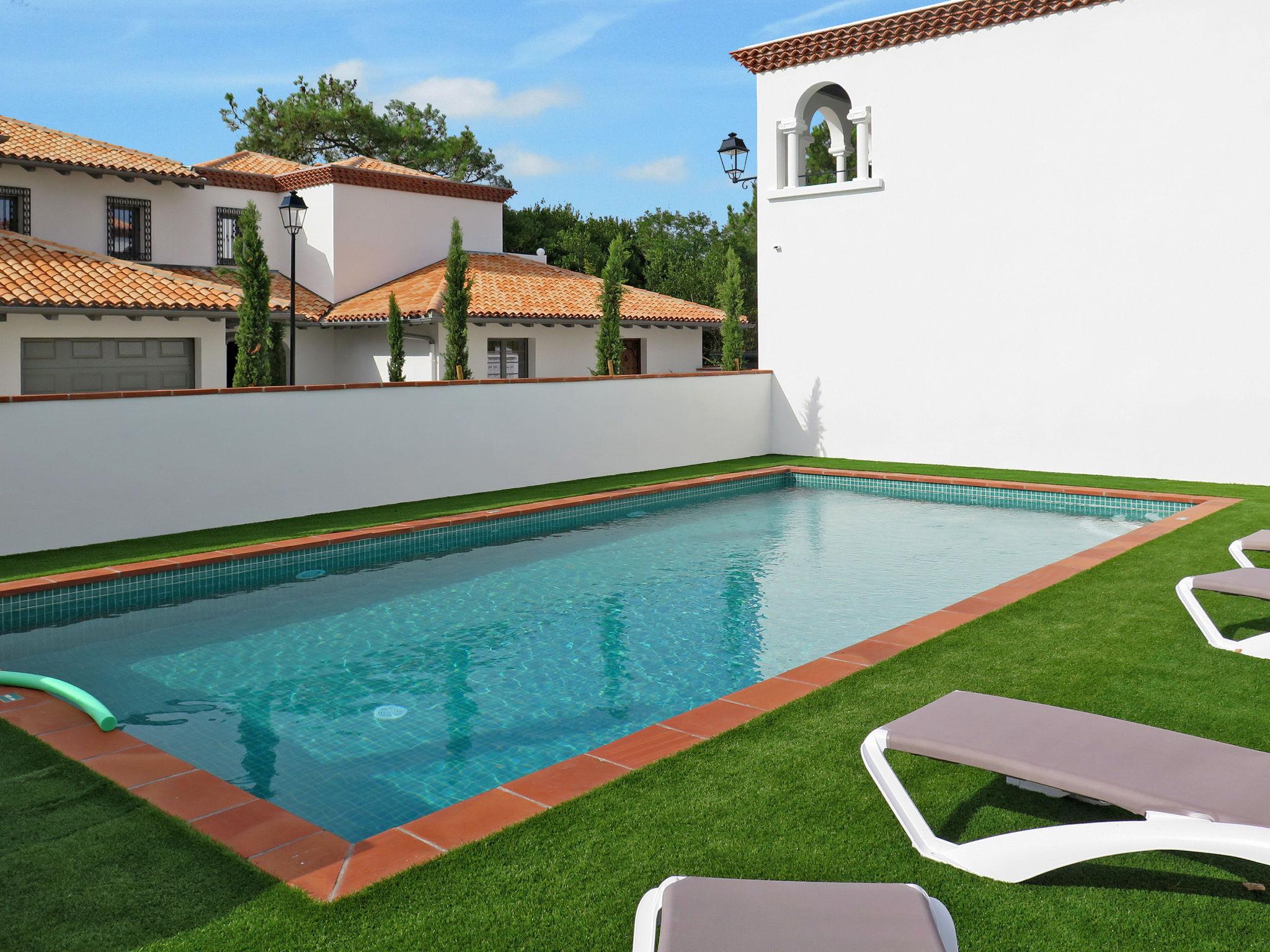 Photo 2 - 4 bedroom House in Biarritz with swimming pool and sea view