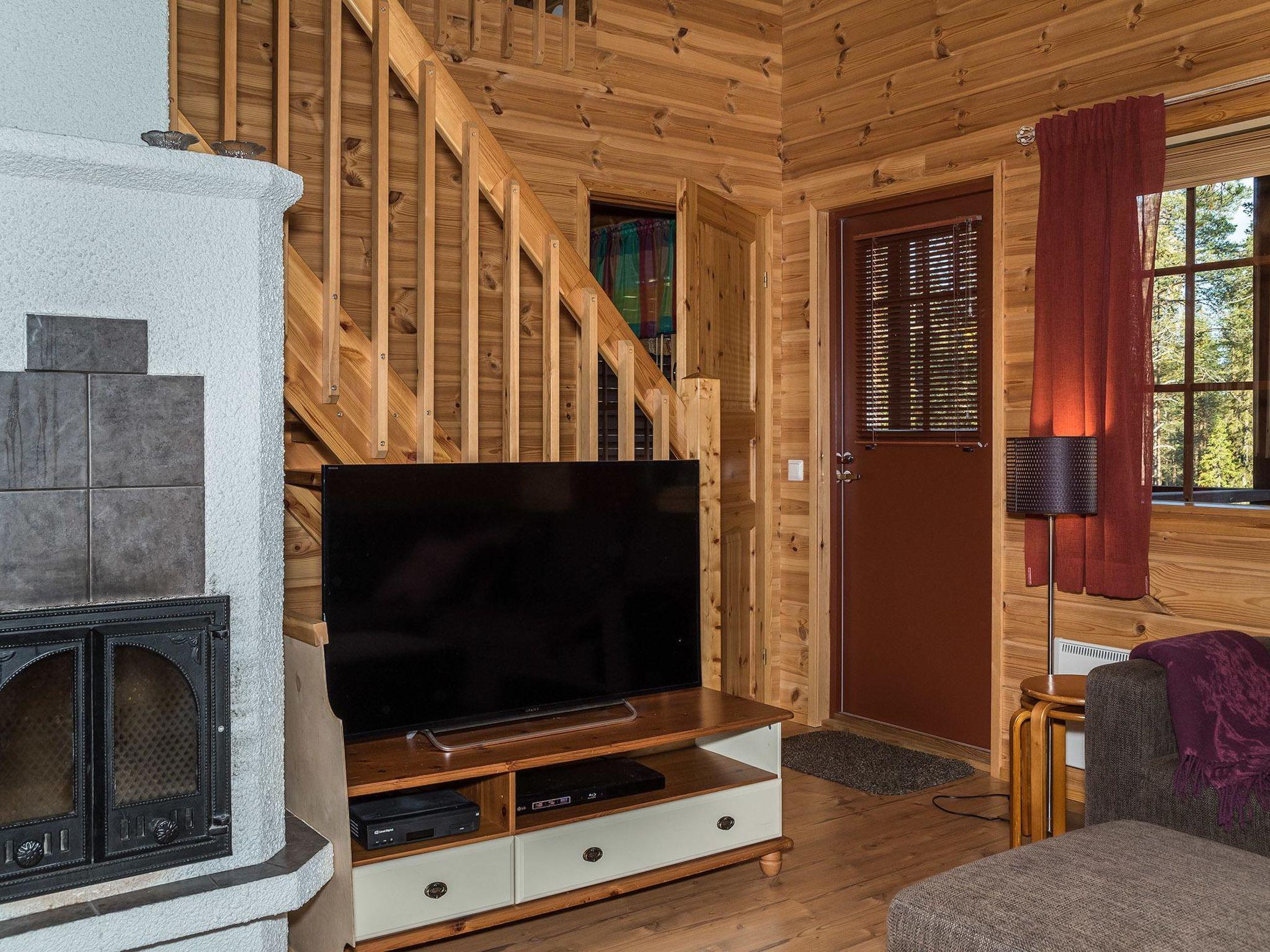 Foto 9 - Casa de 1 habitación en Kolari con sauna y vistas a la montaña