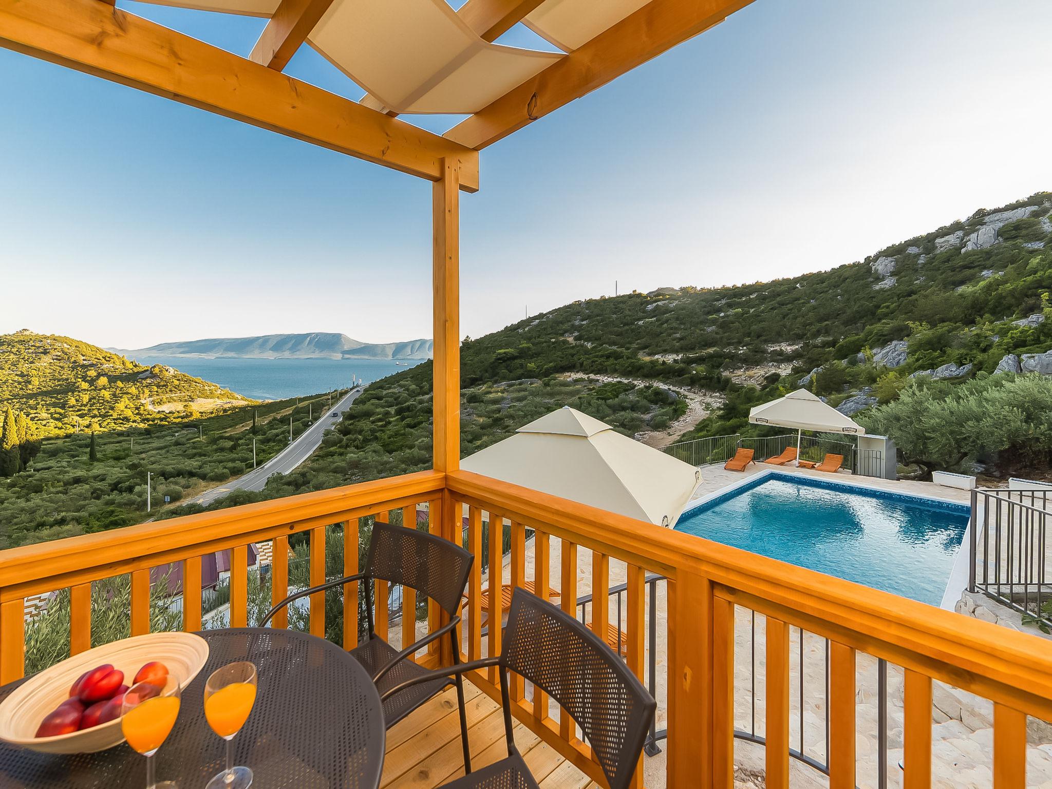 Photo 15 - 2 bedroom House in Ploče with swimming pool and sea view