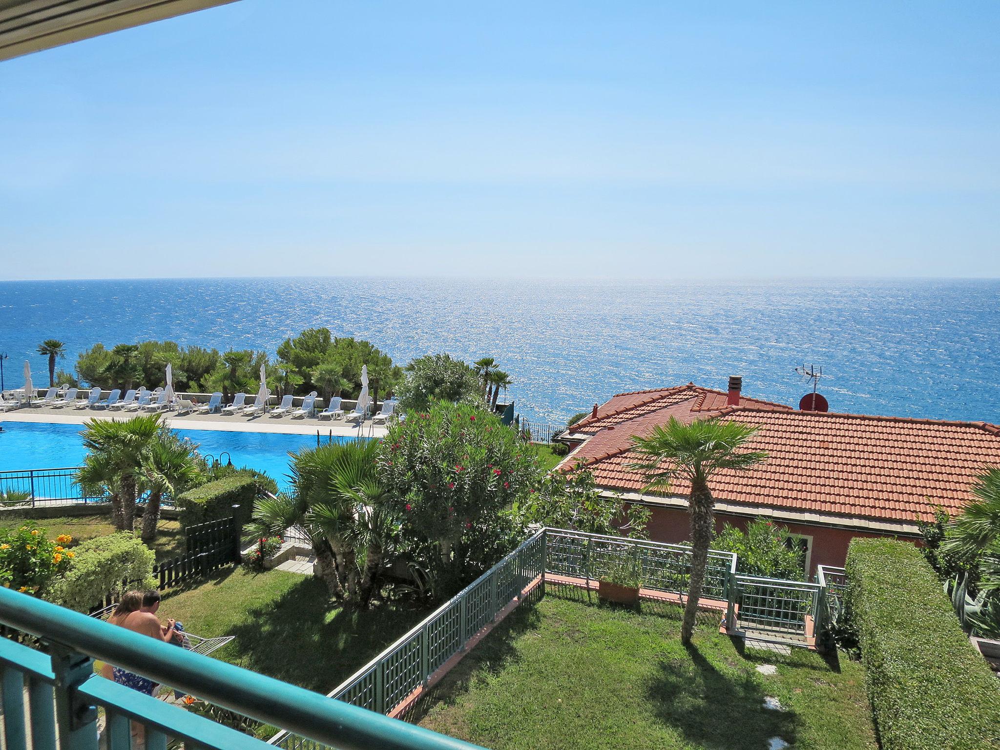 Photo 24 - 1 bedroom Apartment in Cipressa with swimming pool and sea view