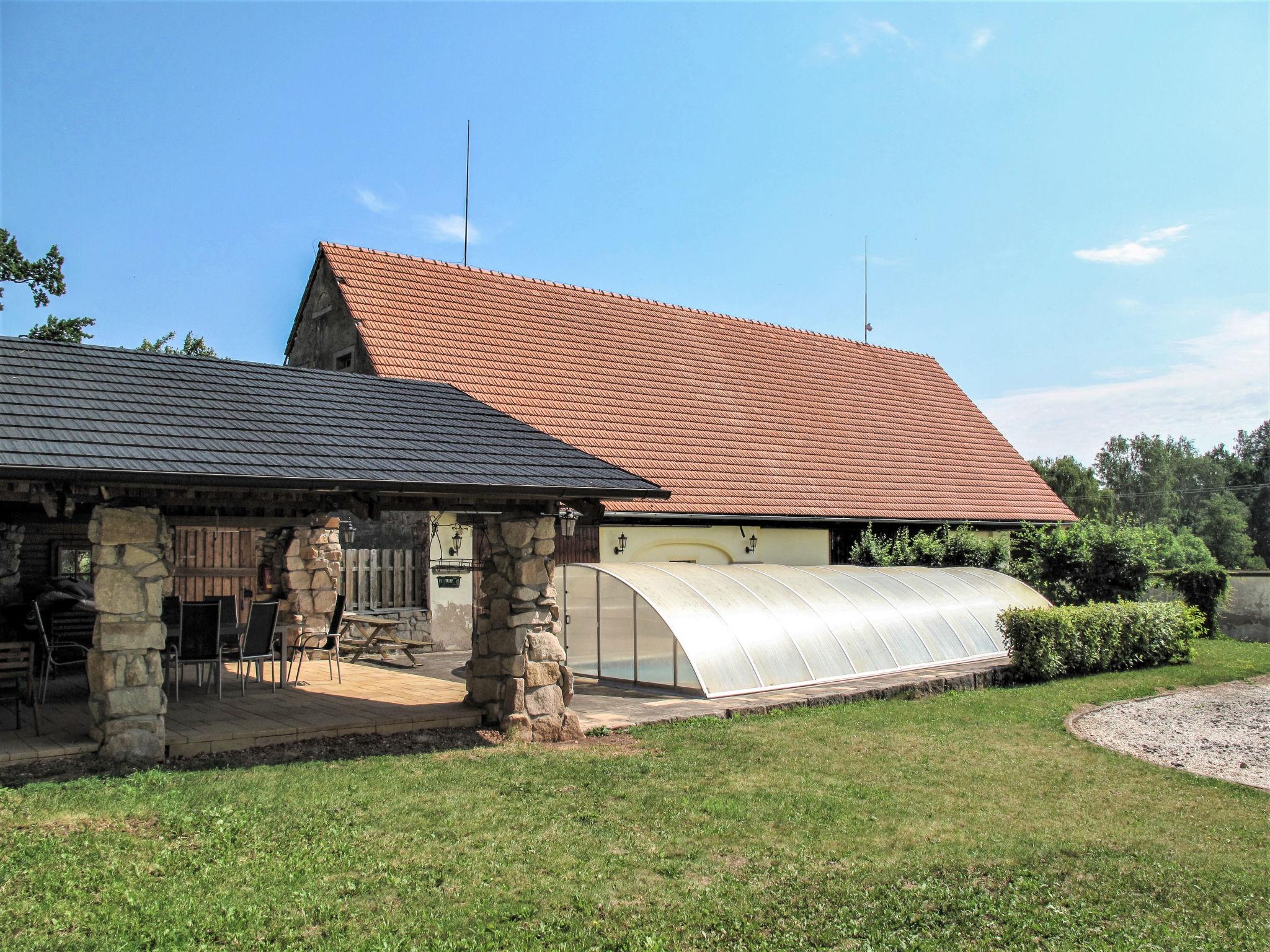 Foto 53 - Casa con 4 camere da letto a Martínkovice con piscina privata e giardino