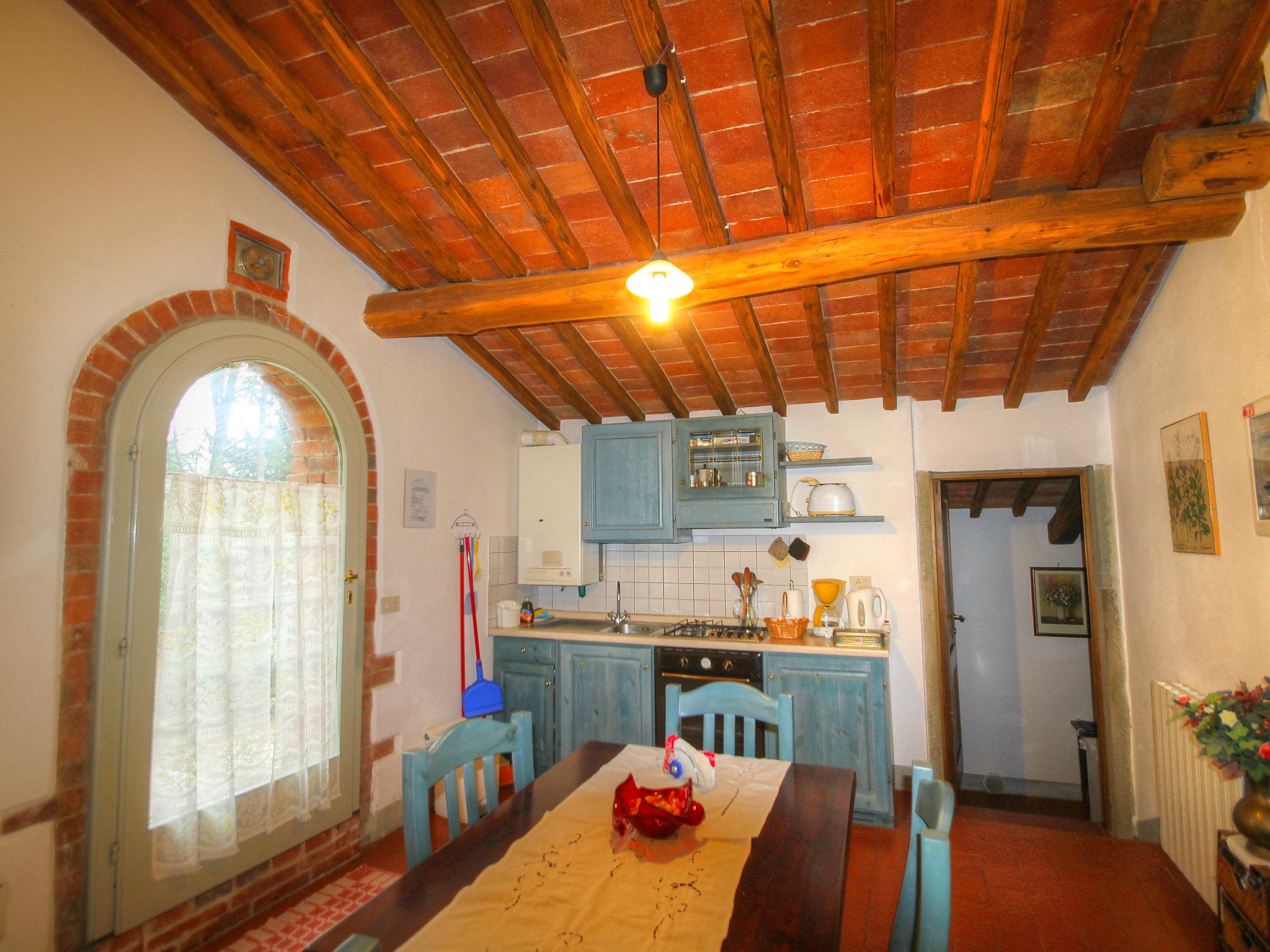Photo 9 - 2 bedroom House in Radda in Chianti with swimming pool and garden