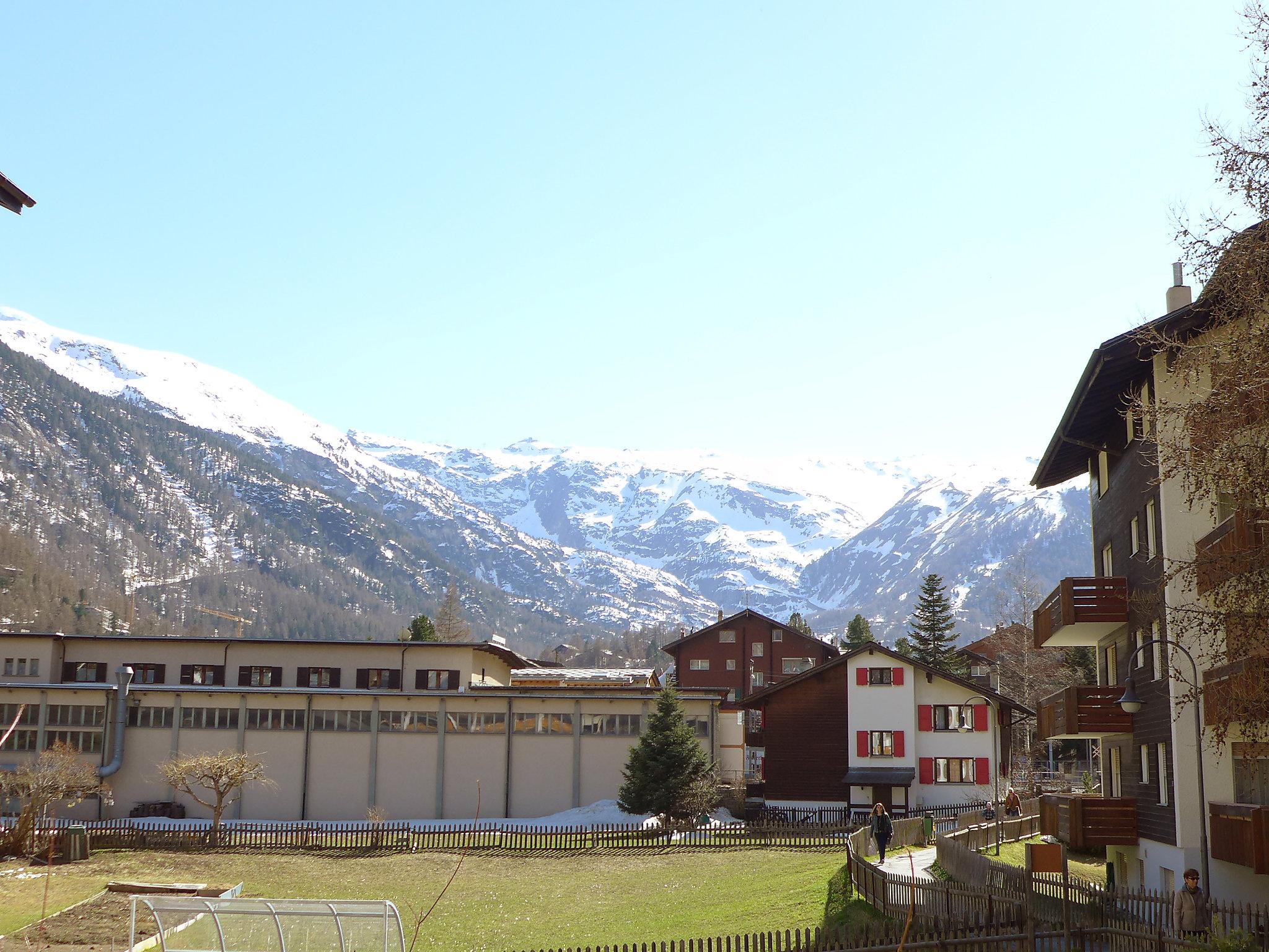 Photo 10 - 1 bedroom Apartment in Zermatt with mountain view