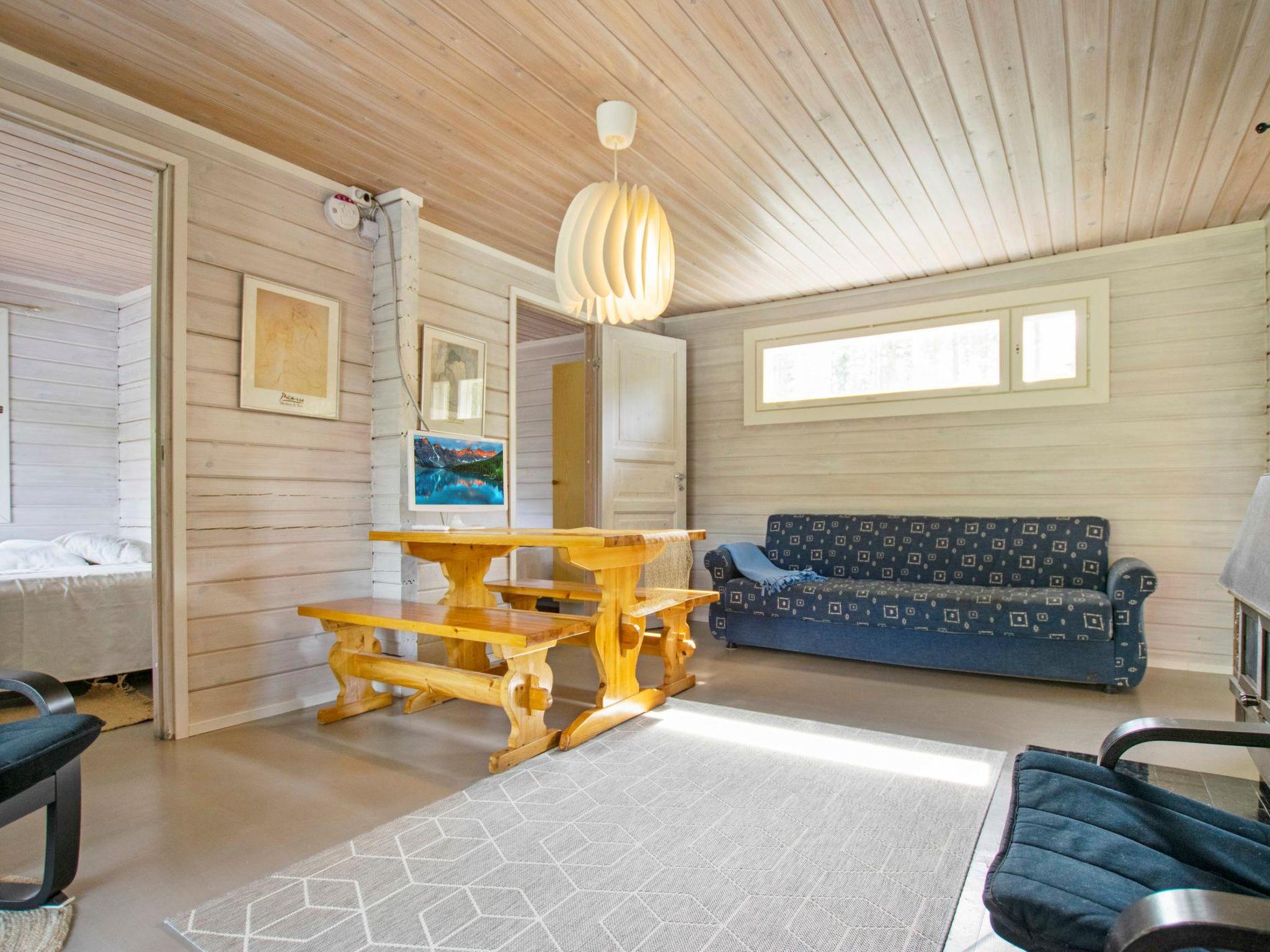 Foto 11 - Casa de 2 habitaciones en Kaavi con sauna