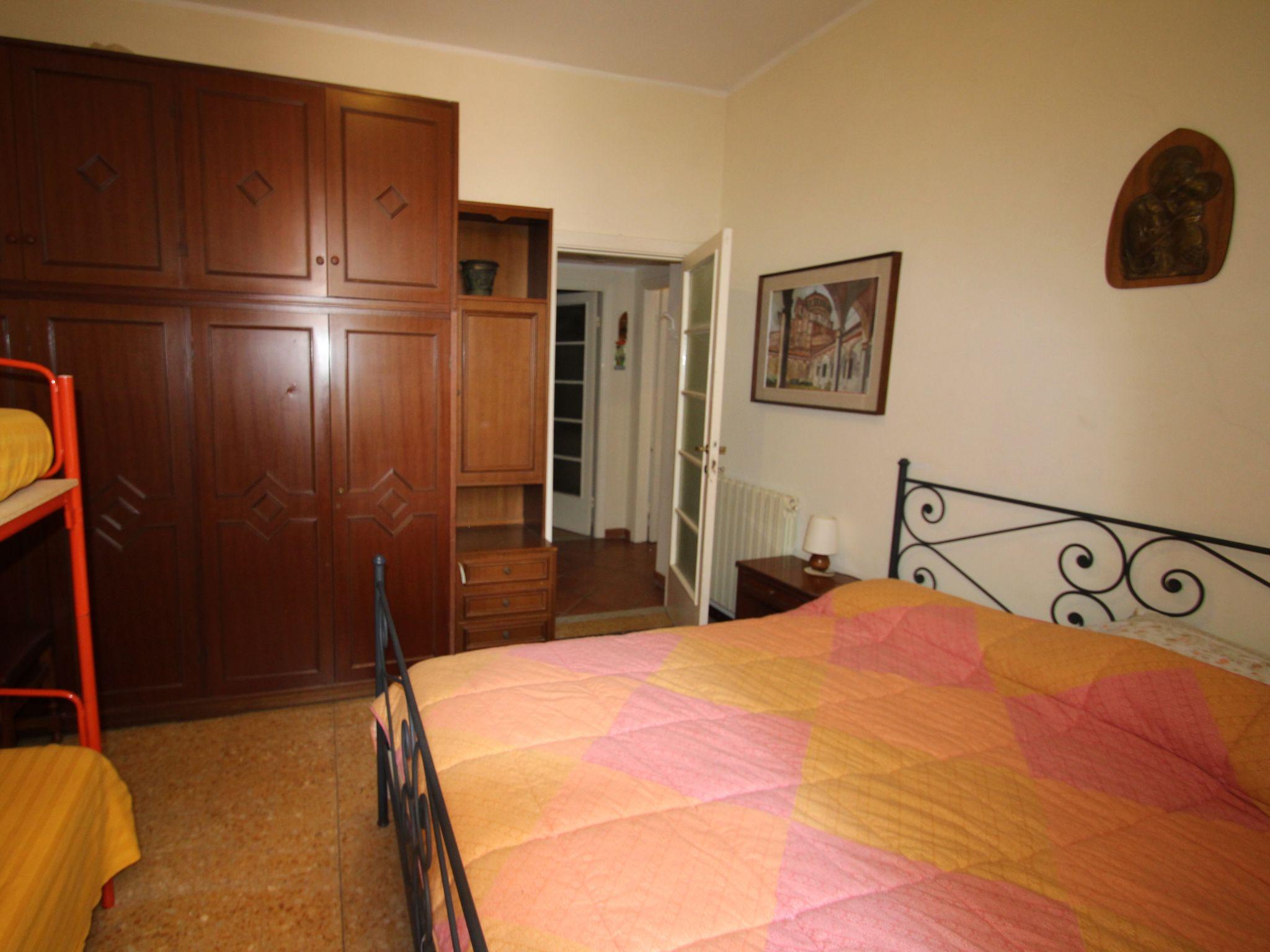 Foto 12 - Appartamento con 2 camere da letto a Chiavari con vista mare