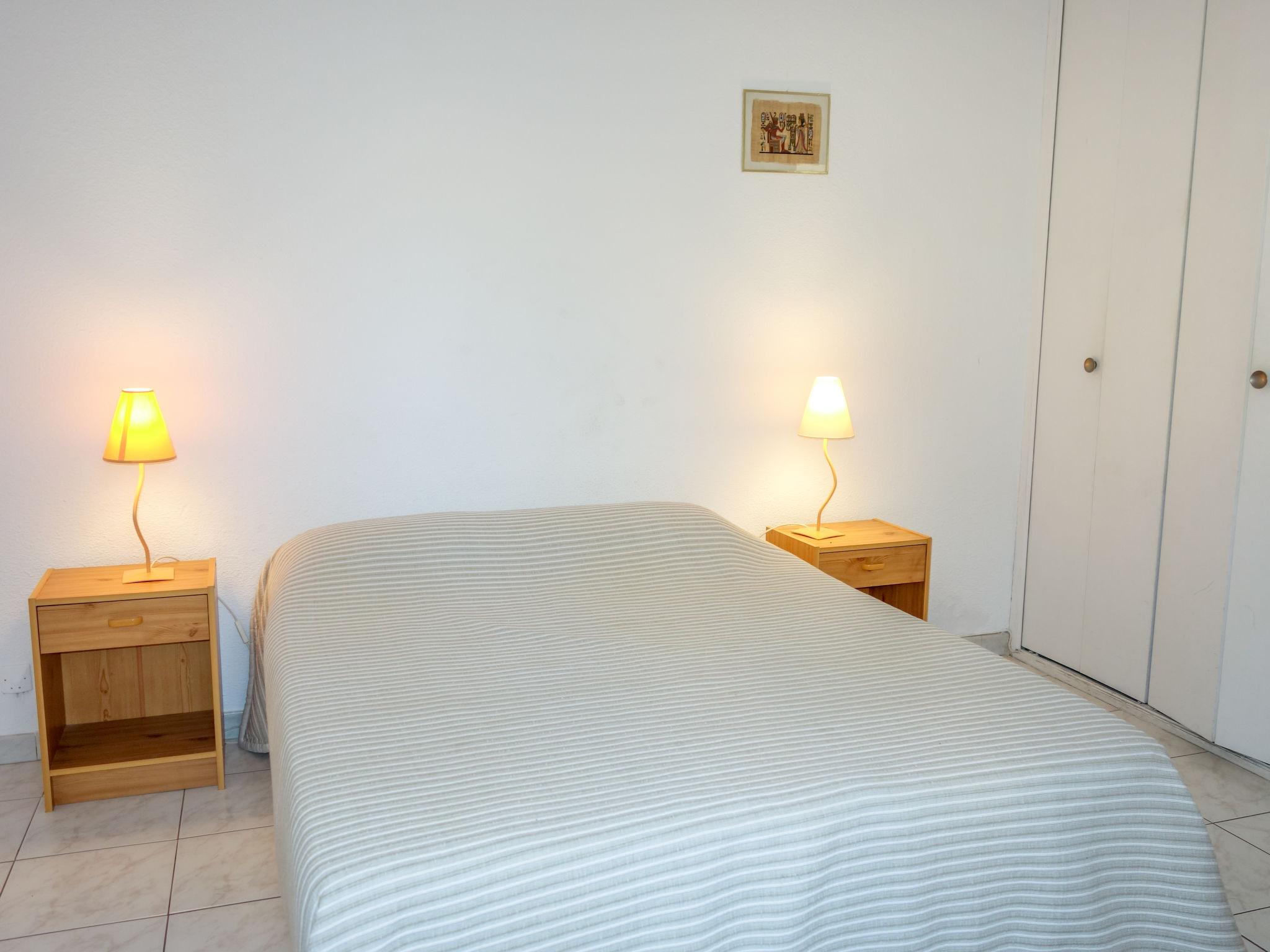 Foto 9 - Appartamento con 1 camera da letto a Bandol con terrazza