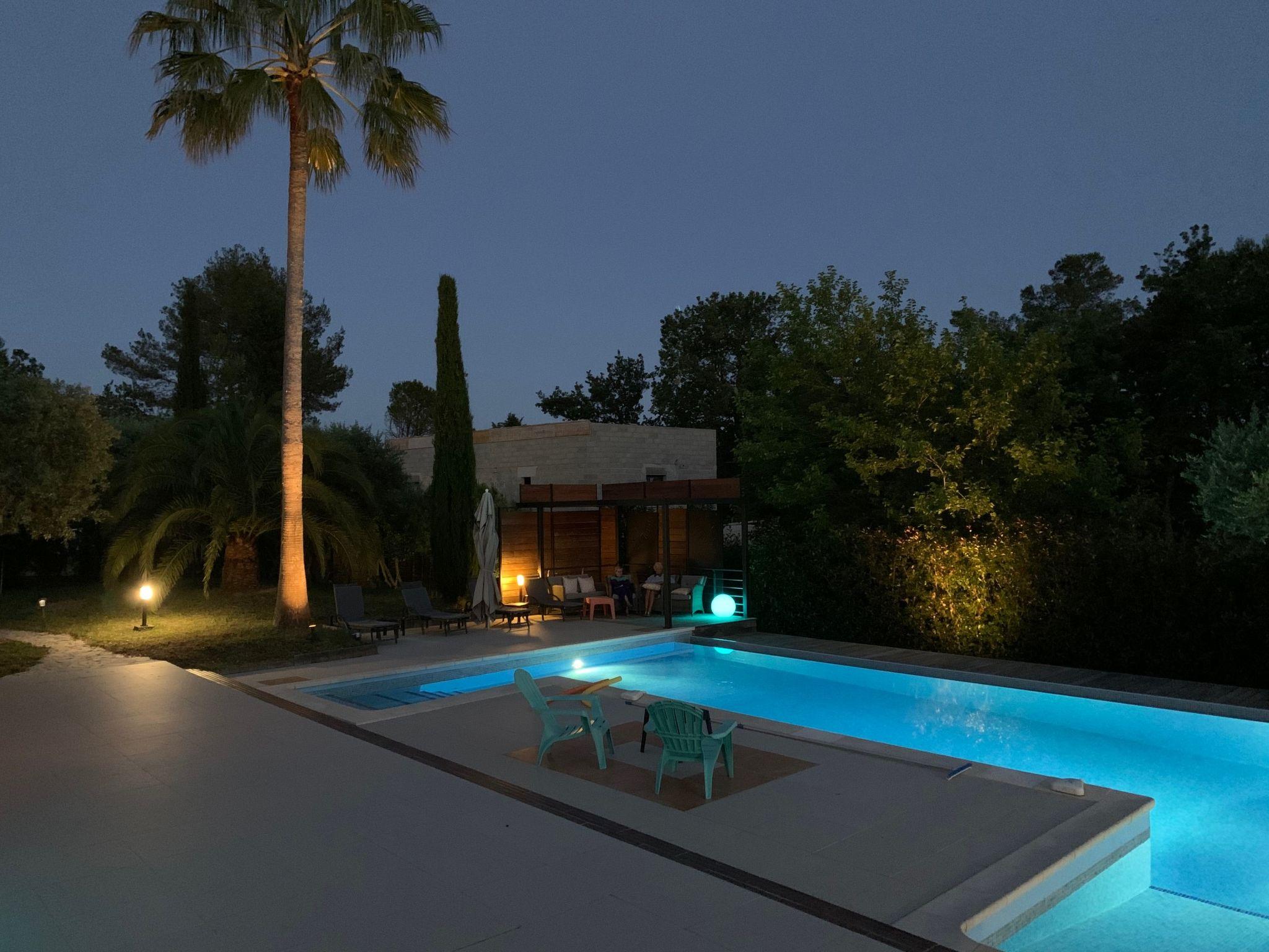 Foto 3 - Casa de 4 quartos em Bagnols-en-Forêt com piscina privada e jardim