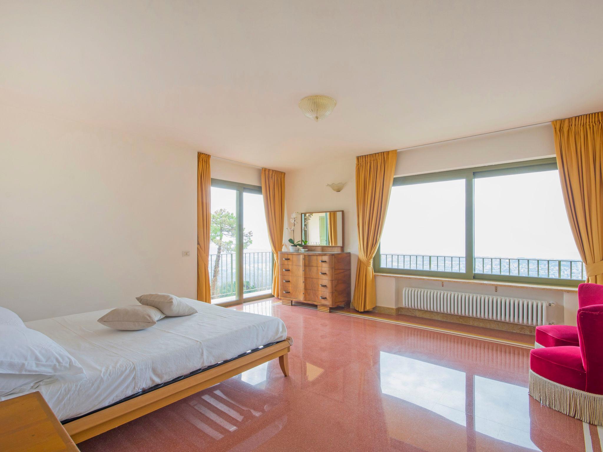 Foto 5 - Casa con 4 camere da letto a Montignoso con piscina privata e vista mare