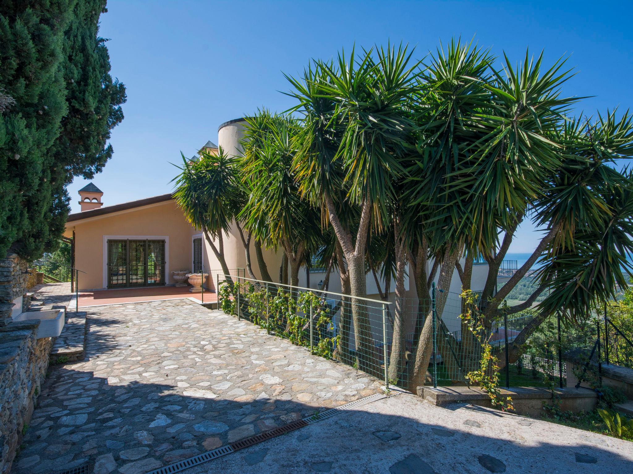 Foto 45 - Haus mit 4 Schlafzimmern in Montignoso mit privater pool und blick aufs meer