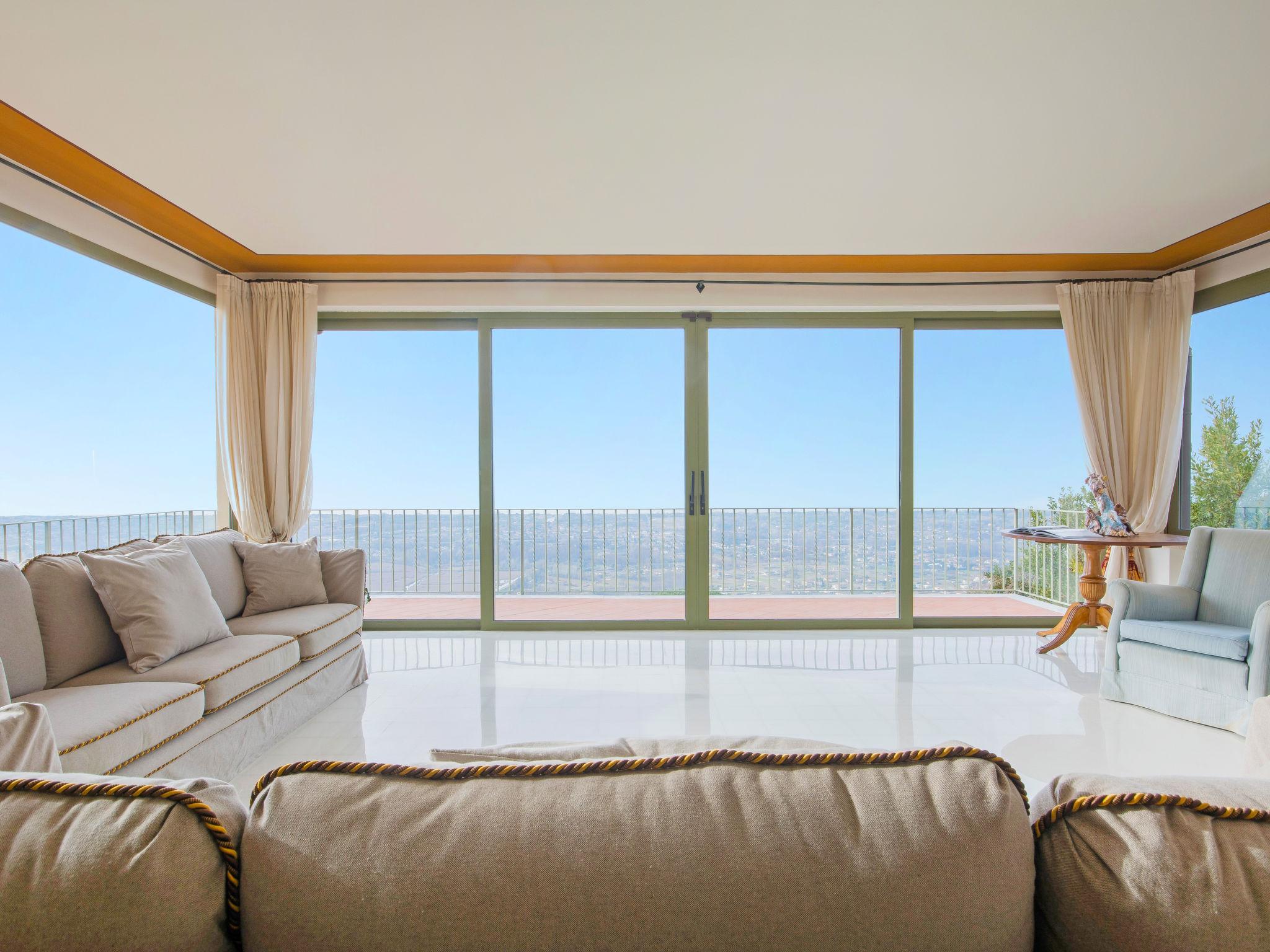 Foto 2 - Casa de 4 quartos em Montignoso com piscina privada e vistas do mar